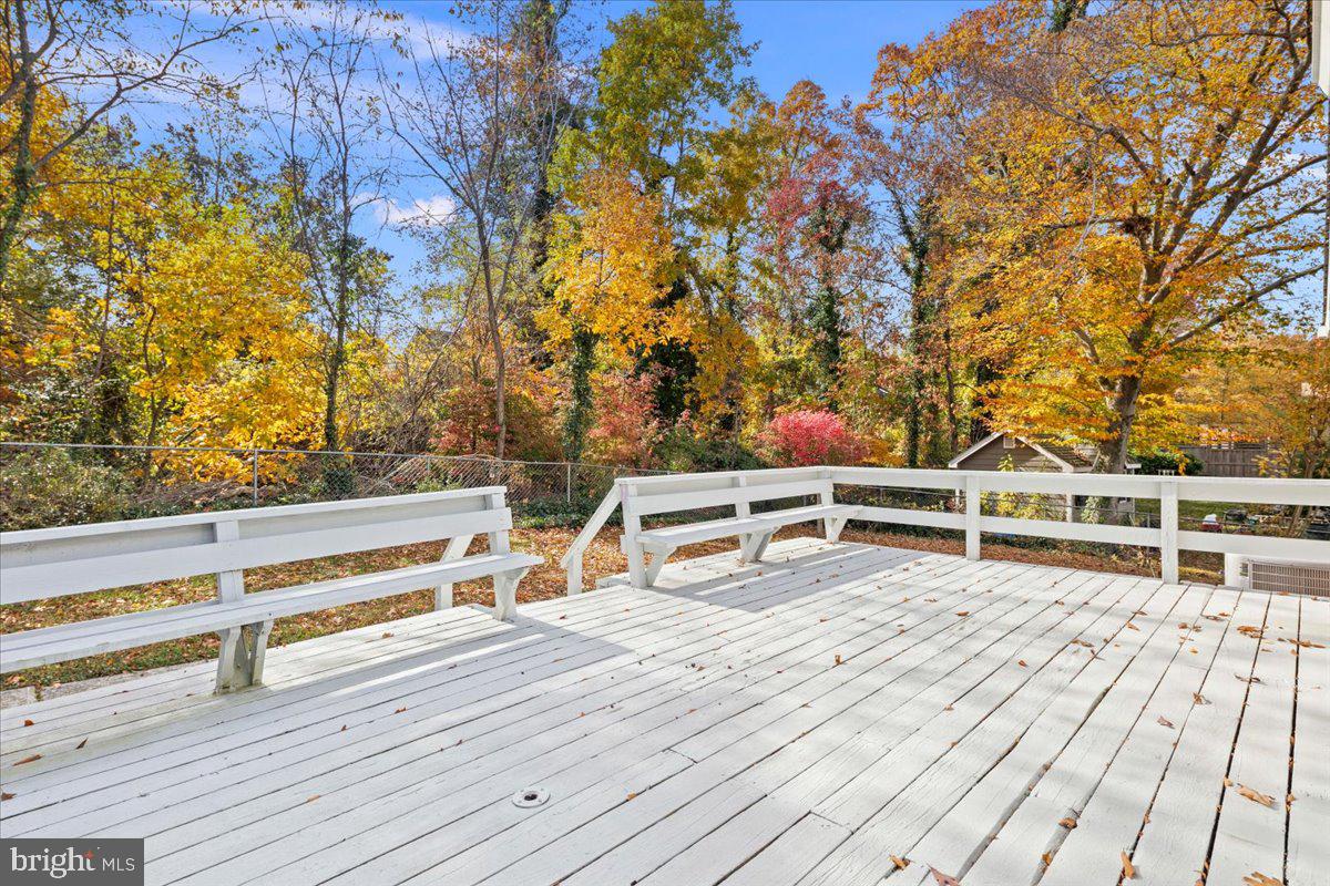 3713 MARYLAND ST, ALEXANDRIA, Virginia 22309, 4 Bedrooms Bedrooms, ,3 BathroomsBathrooms,Residential,For sale,3713 MARYLAND ST,VAFX2282938 MLS # VAFX2282938