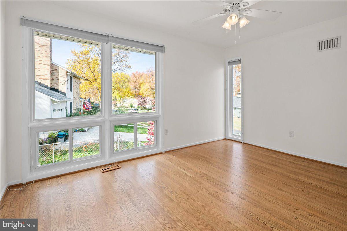 3713 MARYLAND ST, ALEXANDRIA, Virginia 22309, 4 Bedrooms Bedrooms, ,3 BathroomsBathrooms,Residential,For sale,3713 MARYLAND ST,VAFX2282938 MLS # VAFX2282938