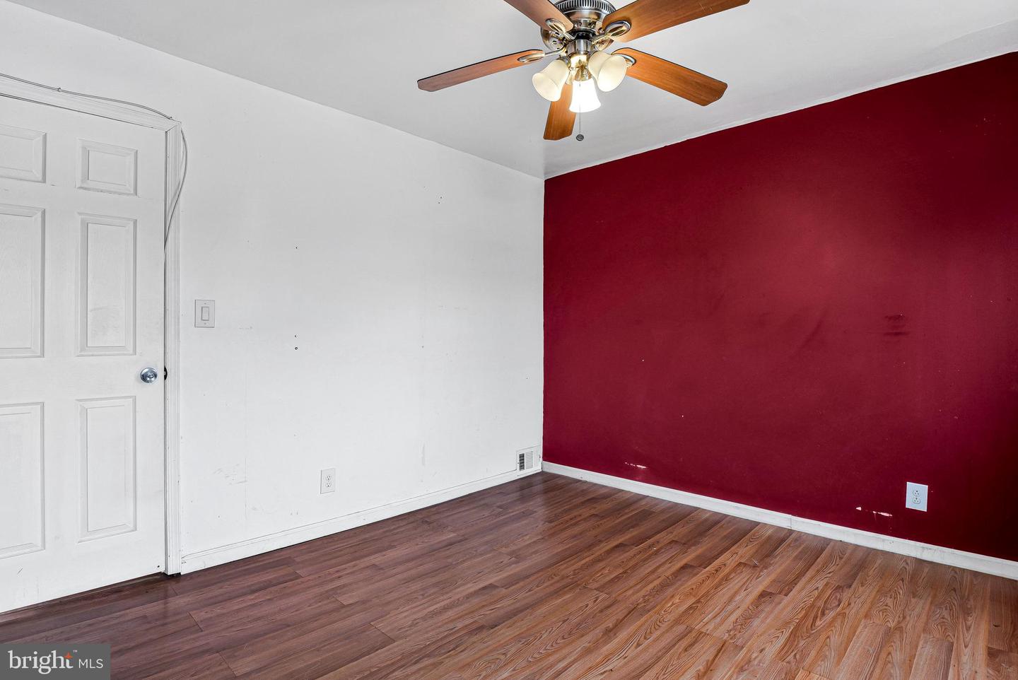 1452 HOWARD RD SE, WASHINGTON, District Of Columbia 20020, 2 Bedrooms Bedrooms, ,1 BathroomBathrooms,Residential,For sale,1452 HOWARD RD SE,DCDC2235416 MLS # DCDC2235416