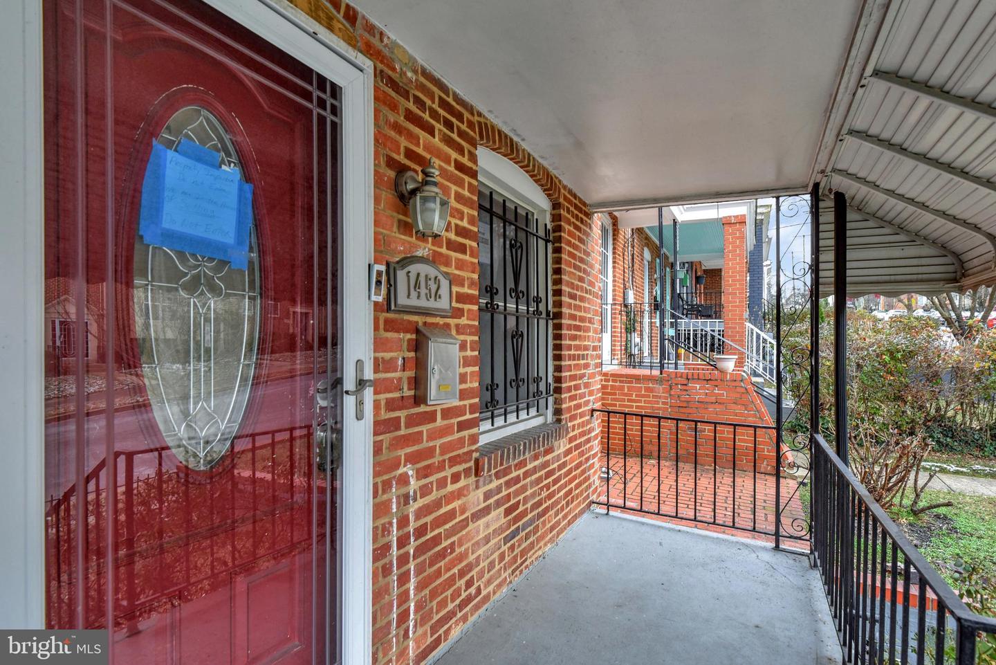 1452 HOWARD RD SE, WASHINGTON, District Of Columbia 20020, 2 Bedrooms Bedrooms, ,1 BathroomBathrooms,Residential,For sale,1452 HOWARD RD SE,DCDC2235416 MLS # DCDC2235416