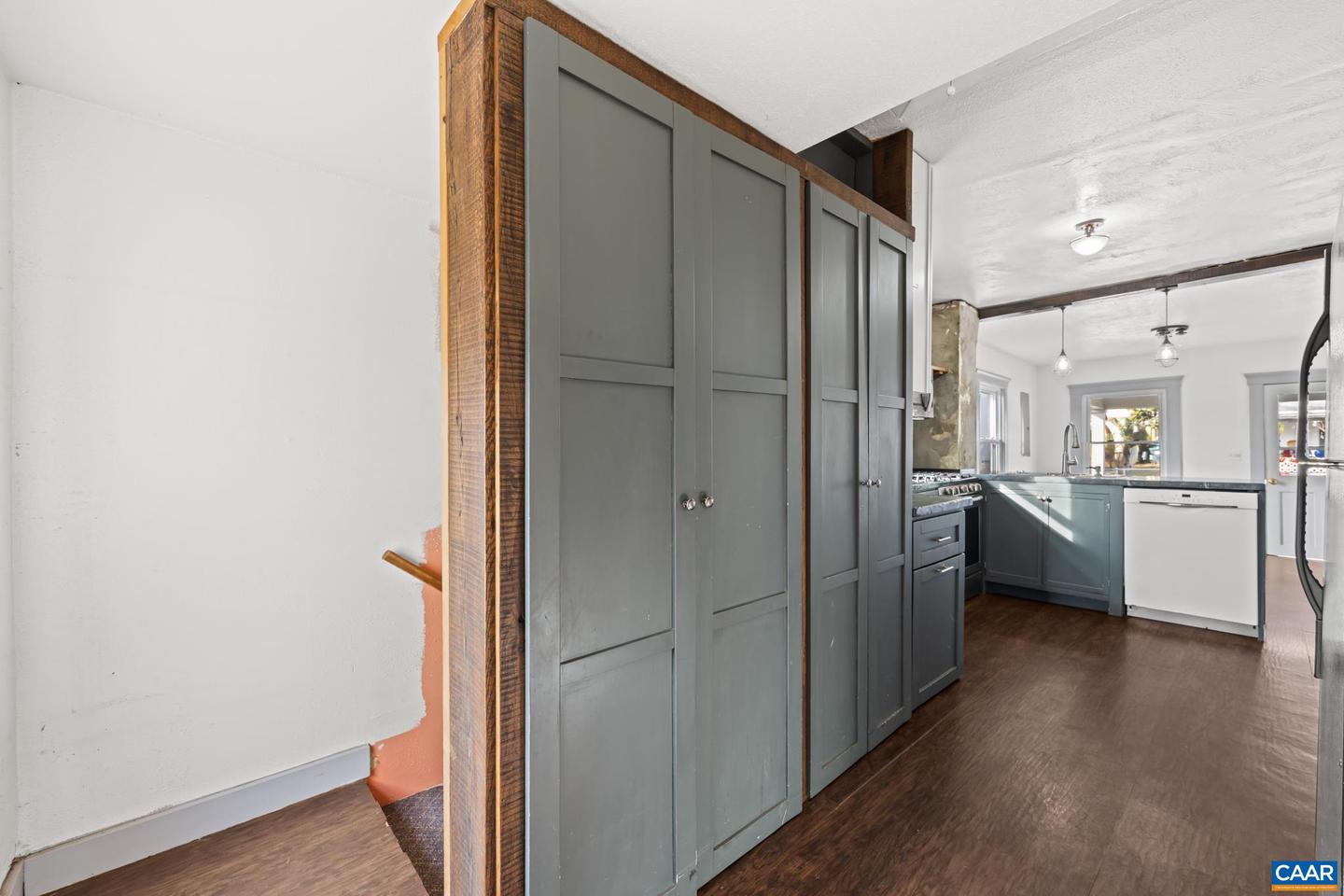 504 NW 12TH ST, CHARLOTTESVILLE, Virginia 22903, 3 Bedrooms Bedrooms, ,2 BathroomsBathrooms,Residential,For sale,504 NW 12TH ST,671939 MLS # 671939