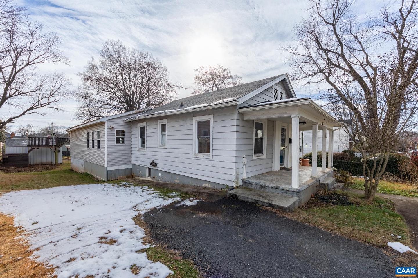 504 NW 12TH ST, CHARLOTTESVILLE, Virginia 22903, 3 Bedrooms Bedrooms, ,2 BathroomsBathrooms,Residential,For sale,504 NW 12TH ST,671939 MLS # 671939