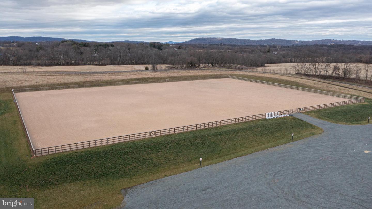 40 N BERLIN PIKE, LOVETTSVILLE, Virginia 20180, 4 Bedrooms Bedrooms, ,3 BathroomsBathrooms,Residential,For sale,40 N BERLIN PIKE,VALO2112558 MLS # VALO2112558 40 N BERLIN PIKE, LOVETTSVILLE, Virginia 20180, 4 Bedrooms Bedrooms, ,3 BathroomsBathrooms,Residential,For sale,40 N BERLIN PIKE,VALO2112558 MLS # VALO2112558