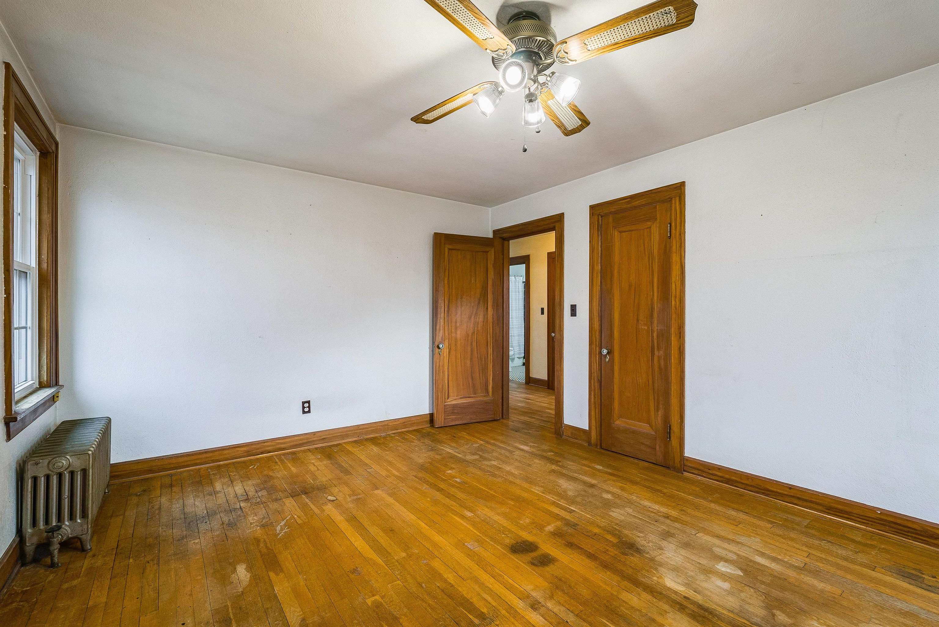 420 FLORENCE AVE, WAYNESBORO, Virginia 22980, 3 Bedrooms Bedrooms, ,1 BathroomBathrooms,Residential,420 FLORENCE AVE,671942 MLS # 671942