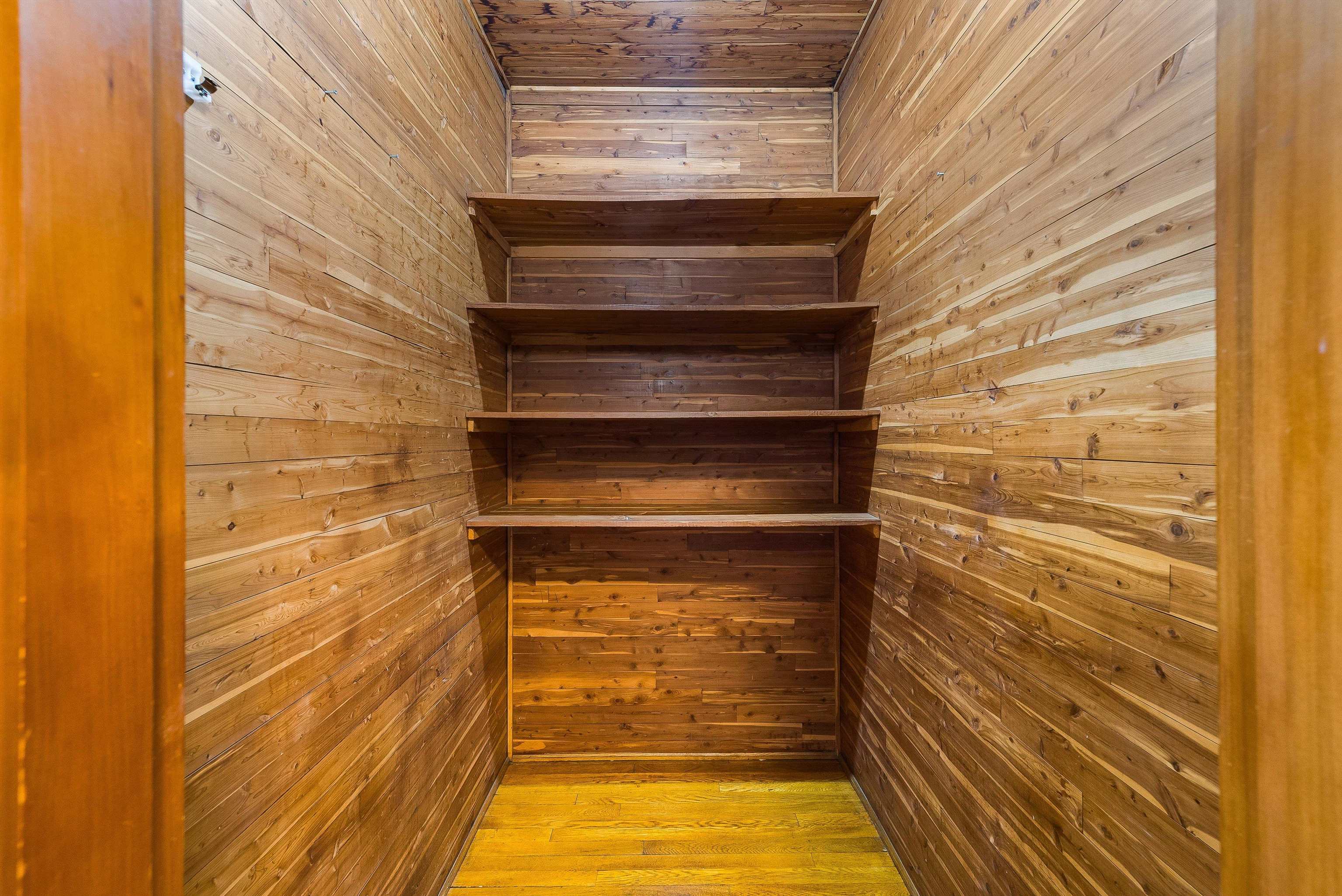 420 FLORENCE AVE, WAYNESBORO, Virginia 22980, 3 Bedrooms Bedrooms, ,1 BathroomBathrooms,Residential,420 FLORENCE AVE,671942 MLS # 671942