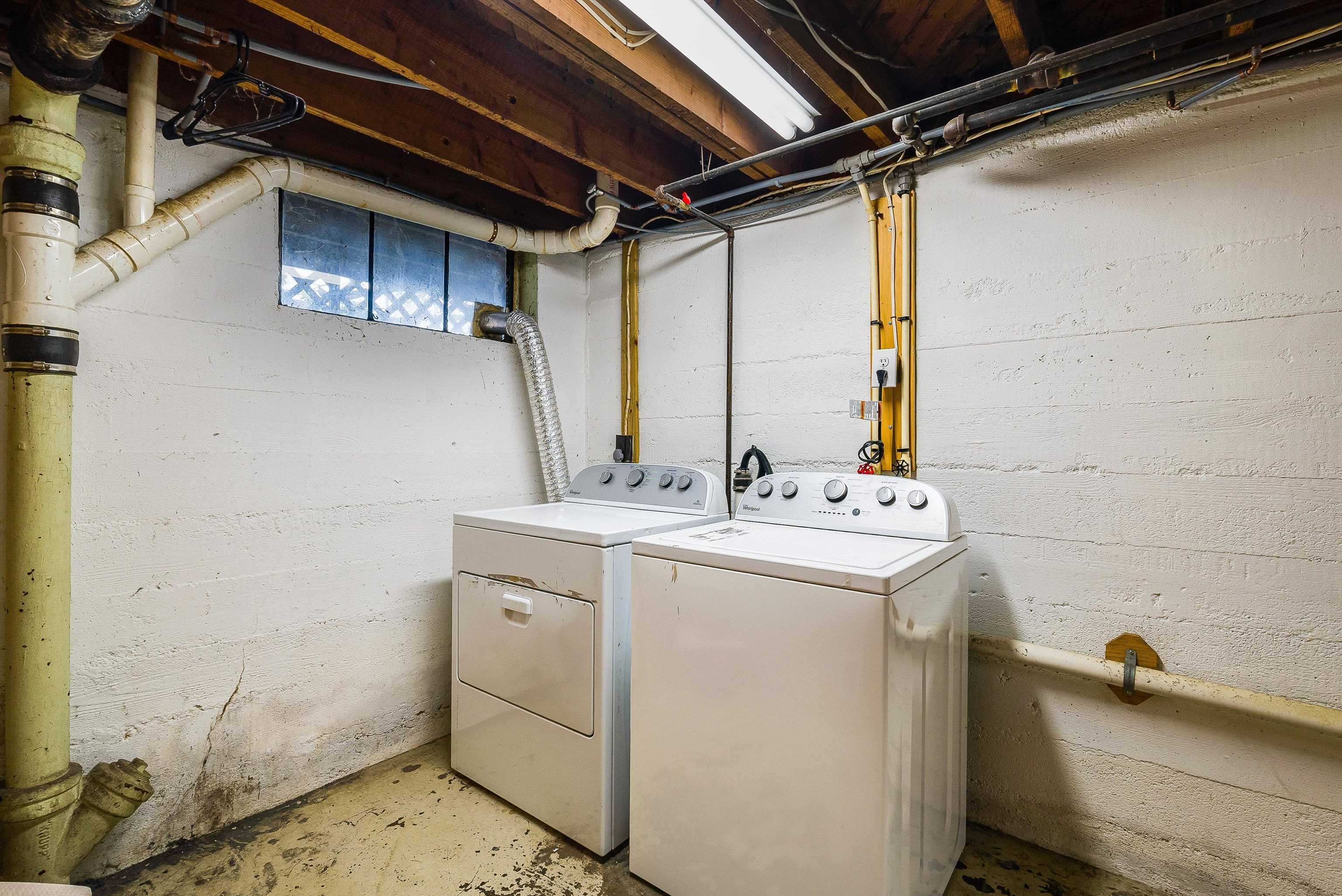 420 FLORENCE AVE, WAYNESBORO, Virginia 22980, 3 Bedrooms Bedrooms, ,1 BathroomBathrooms,Residential,420 FLORENCE AVE,671942 MLS # 671942