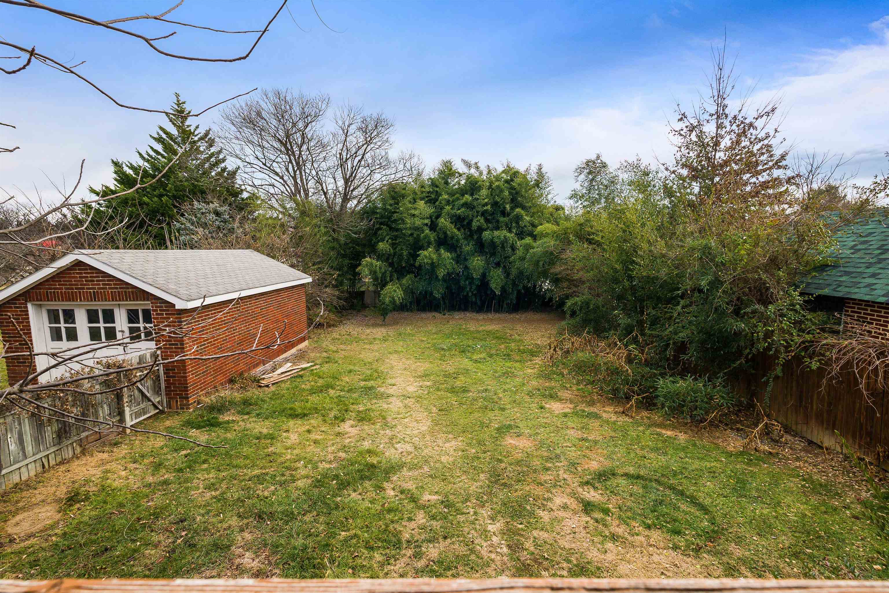 420 FLORENCE AVE, WAYNESBORO, Virginia 22980, 3 Bedrooms Bedrooms, ,1 BathroomBathrooms,Residential,420 FLORENCE AVE,671942 MLS # 671942