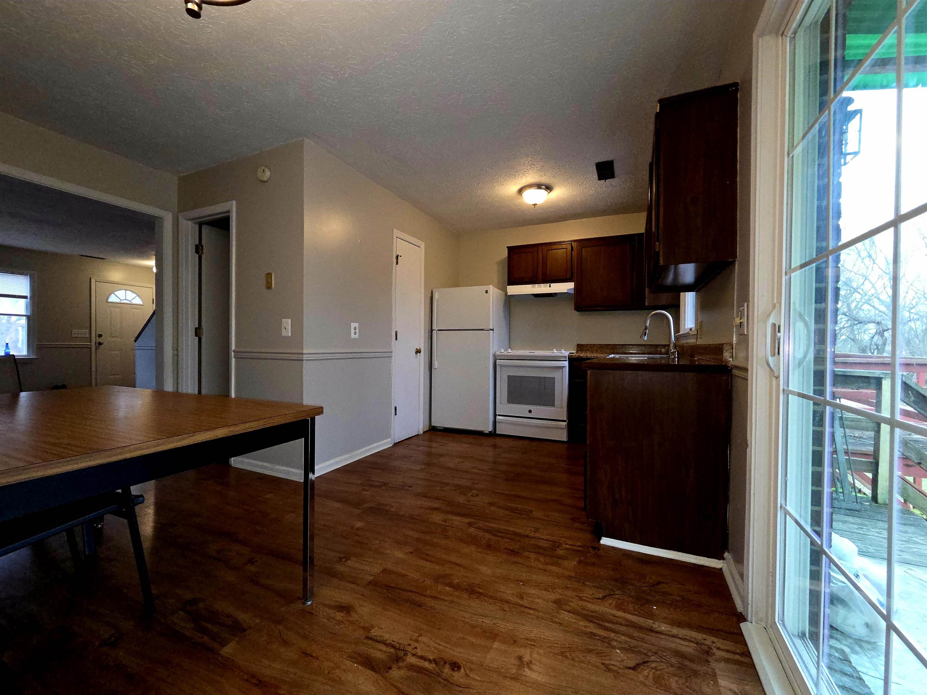 874 VINE ST, HARRISONBURG, Virginia 22802, 2 Bedrooms Bedrooms, ,1 BathroomBathrooms,Residential,874 VINE ST,671944 MLS # 671944