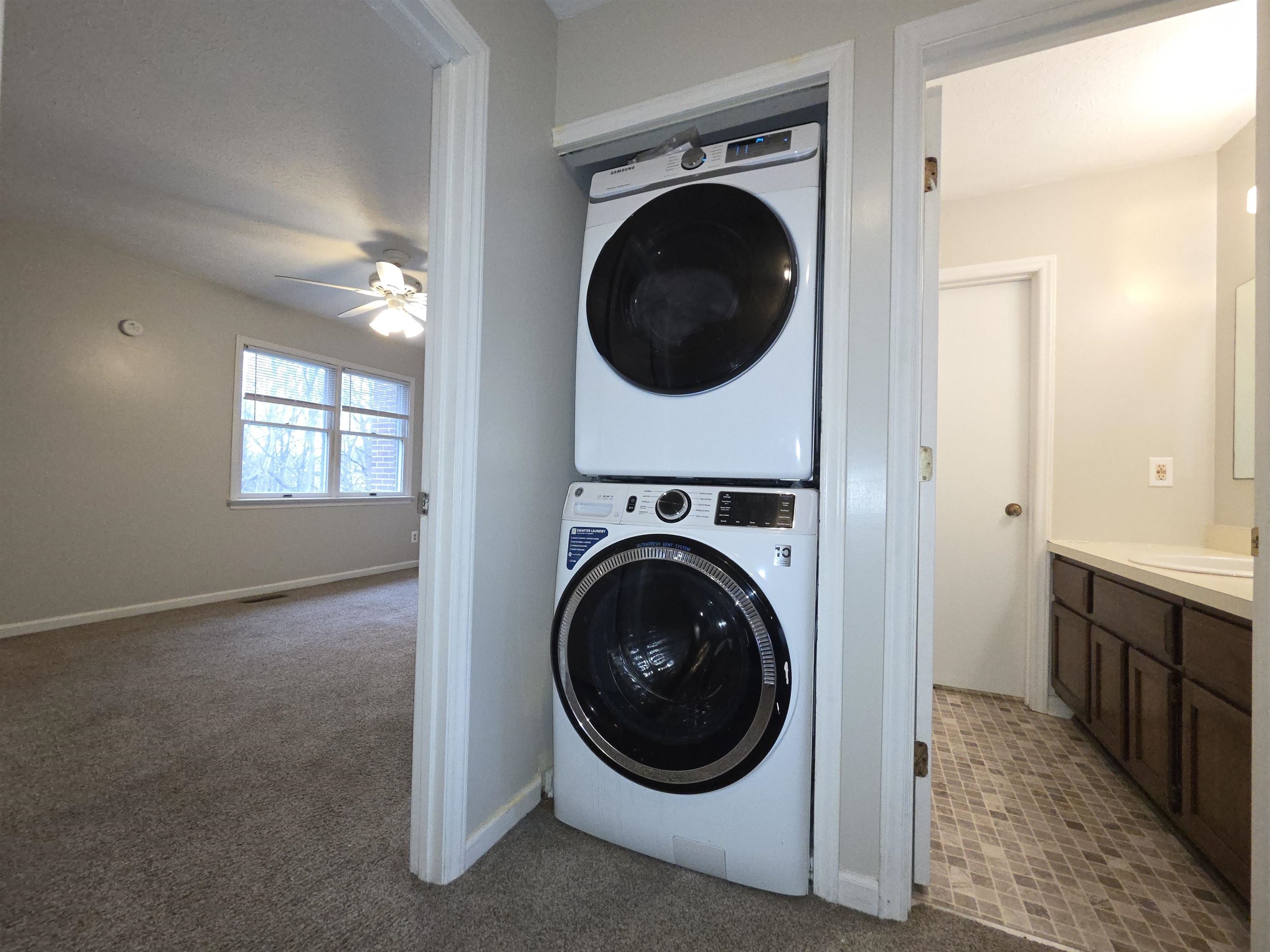 874 VINE ST, HARRISONBURG, Virginia 22802, 2 Bedrooms Bedrooms, ,1 BathroomBathrooms,Residential,874 VINE ST,671944 MLS # 671944