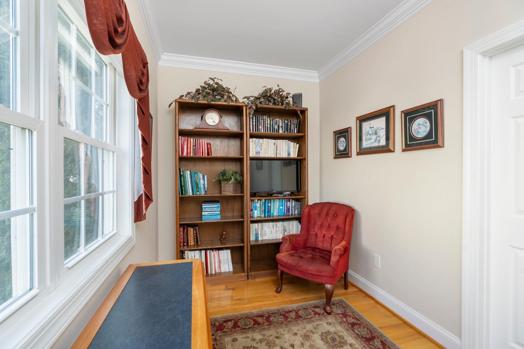 317 PETROS DR, WAYNESBORO, Virginia 22980, 3 Bedrooms Bedrooms, ,2 BathroomsBathrooms,Residential,317 PETROS DR,671946 MLS # 671946