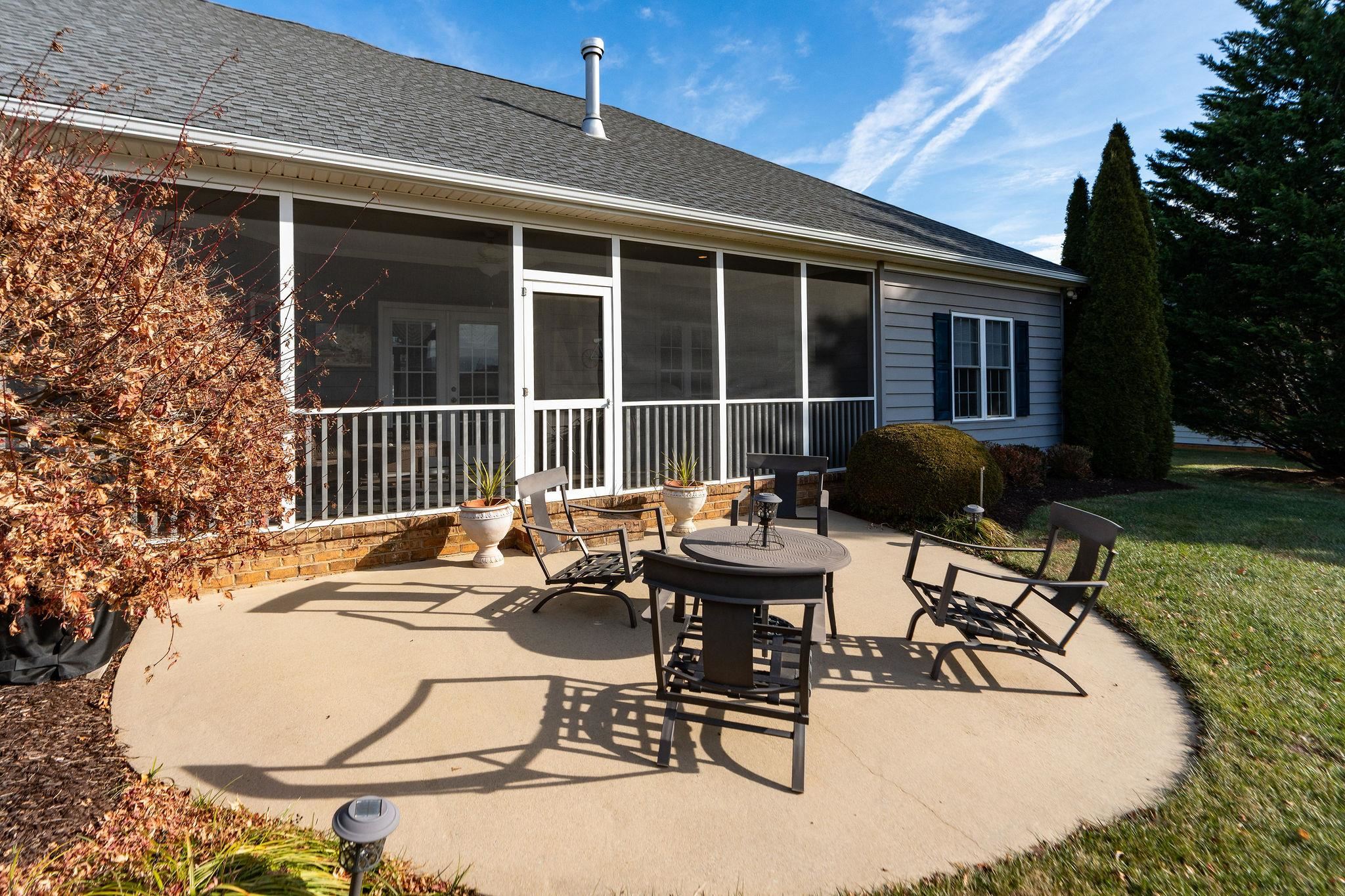 317 PETROS DR, WAYNESBORO, Virginia 22980, 3 Bedrooms Bedrooms, ,2 BathroomsBathrooms,Residential,317 PETROS DR,671946 MLS # 671946