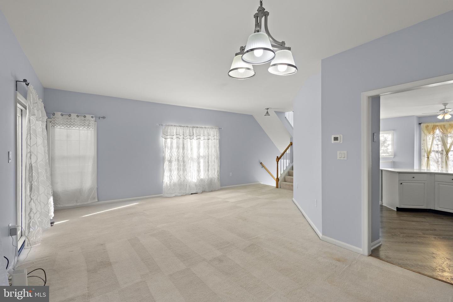 10828 CARAWAY CIR, MANASSAS, Virginia 20109, 4 Bedrooms Bedrooms, ,3 BathroomsBathrooms,Residential,For sale,10828 CARAWAY CIR,VAPW2107392 MLS # VAPW2107392