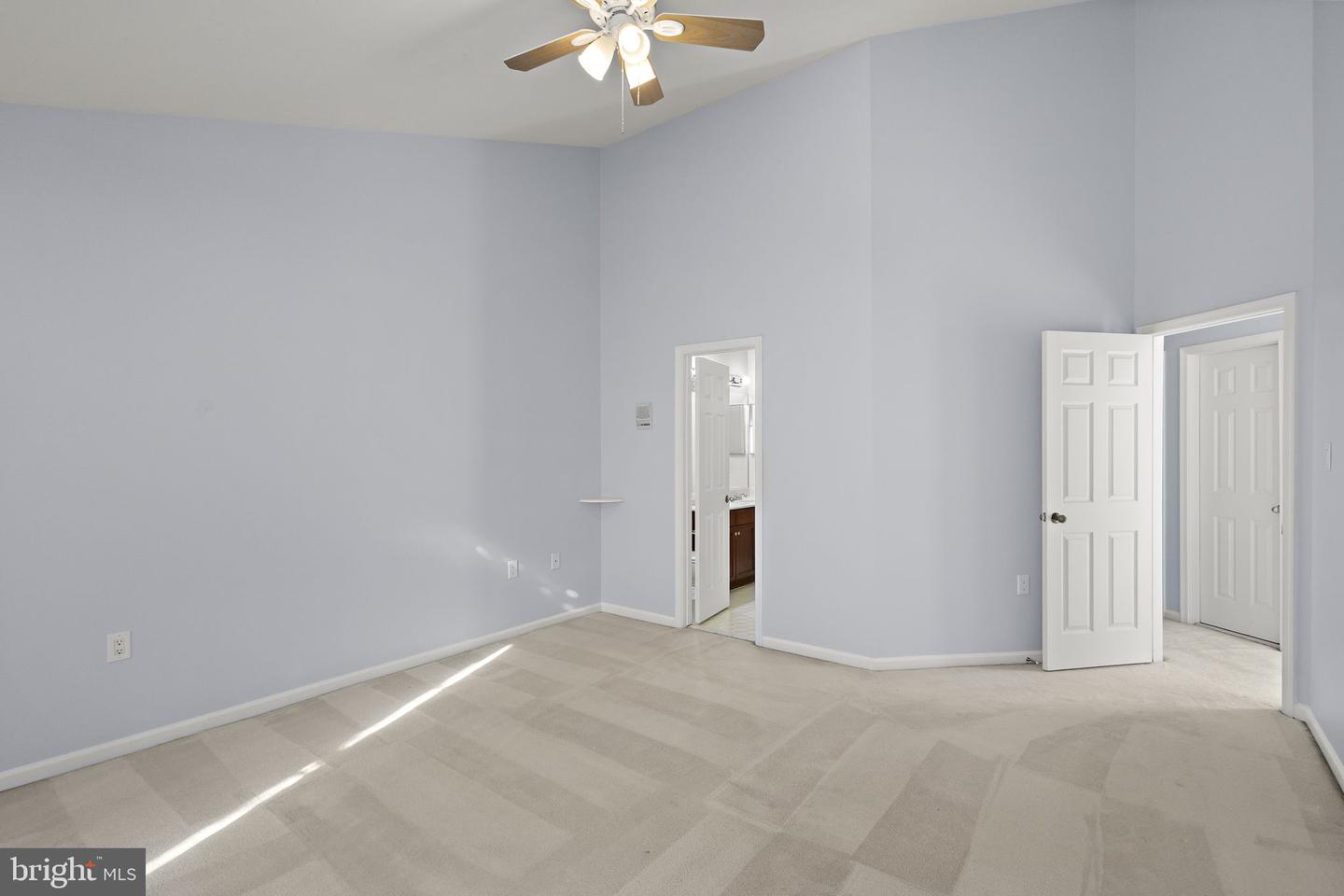 10828 CARAWAY CIR, MANASSAS, Virginia 20109, 4 Bedrooms Bedrooms, ,3 BathroomsBathrooms,Residential,For sale,10828 CARAWAY CIR,VAPW2107392 MLS # VAPW2107392