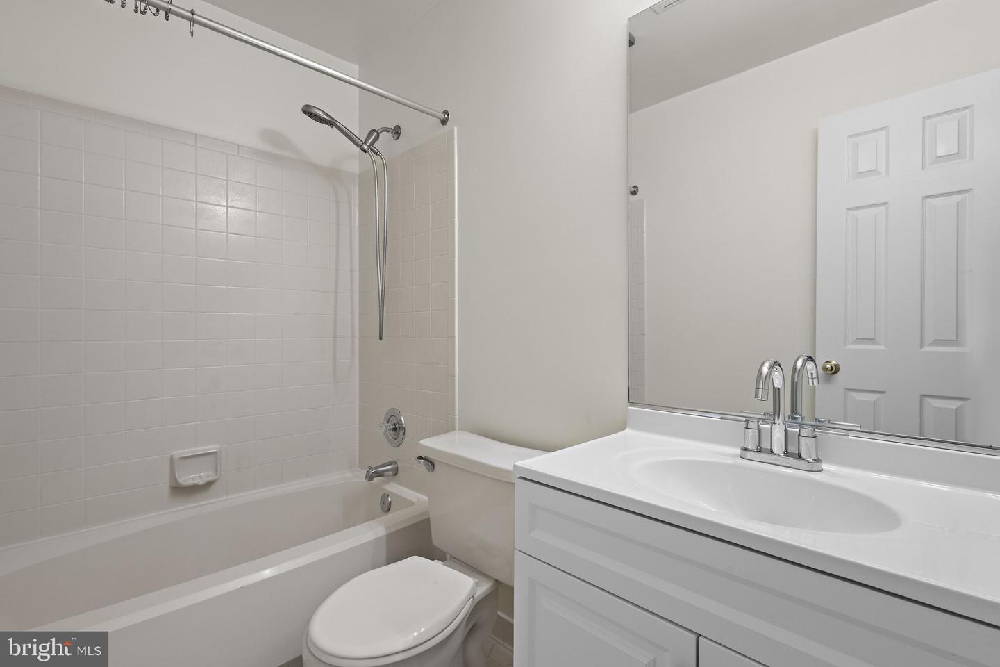 10828 CARAWAY CIR, MANASSAS, Virginia 20109, 4 Bedrooms Bedrooms, ,3 BathroomsBathrooms,Residential,For sale,10828 CARAWAY CIR,VAPW2107392 MLS # VAPW2107392