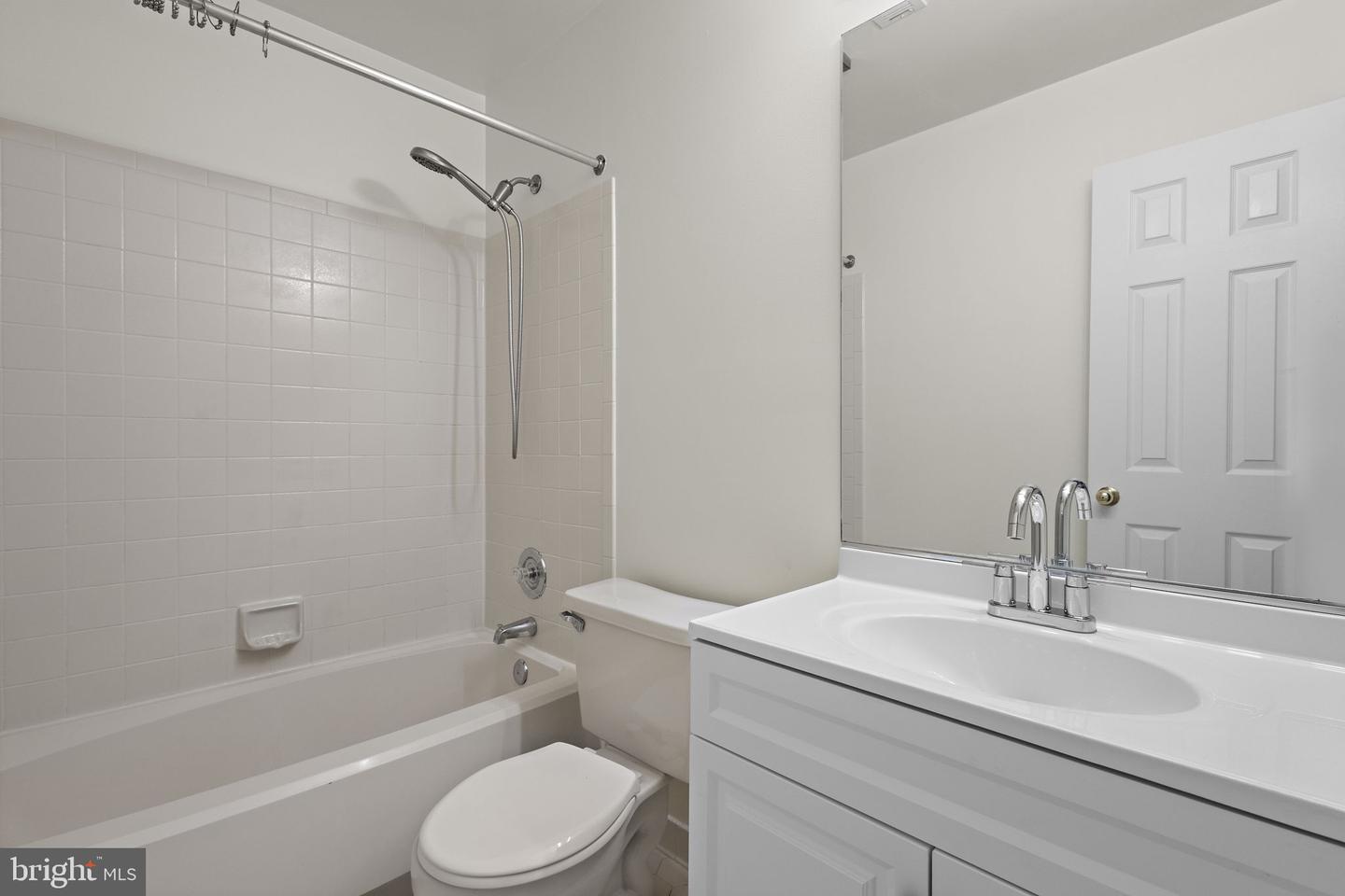 10828 CARAWAY CIR, MANASSAS, Virginia 20109, 4 Bedrooms Bedrooms, ,3 BathroomsBathrooms,Residential,For sale,10828 CARAWAY CIR,VAPW2107392 MLS # VAPW2107392