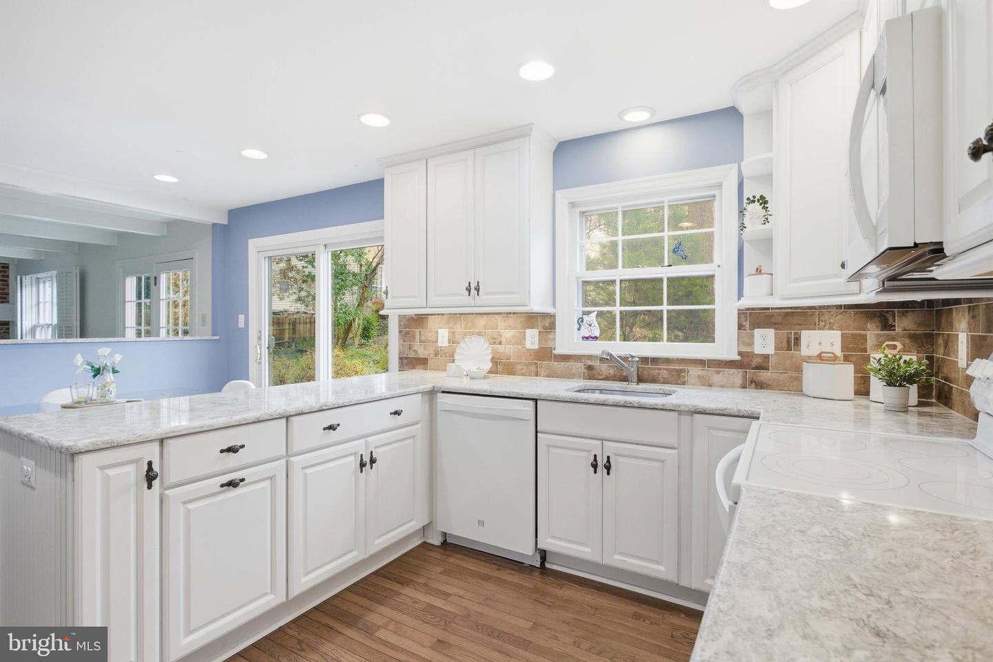 9109 PARLIAMENT DR, BURKE, Virginia 22015, 4 Bedrooms Bedrooms, ,3 BathroomsBathrooms,Residential,For sale,9109 PARLIAMENT DR,VAFX2278718 MLS # VAFX2278718 9109 PARLIAMENT DR, BURKE, Virginia 22015, 4 Bedrooms Bedrooms, ,3 BathroomsBathrooms,Residential,For sale,9109 PARLIAMENT DR,VAFX2278718 MLS # VAFX2278718