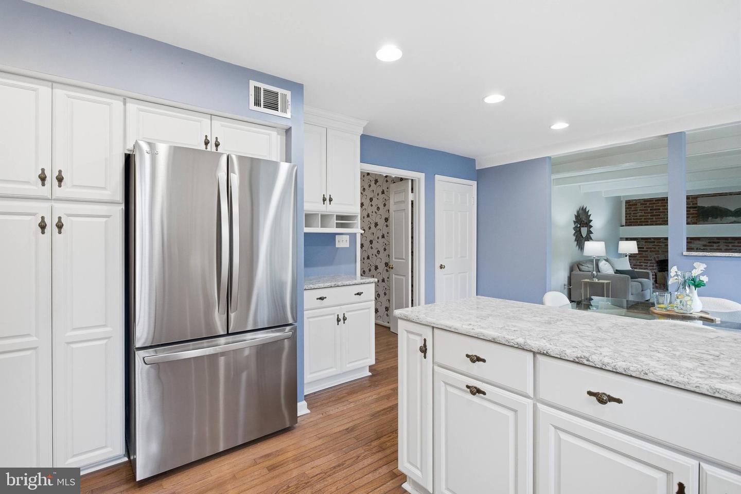 9109 PARLIAMENT DR, BURKE, Virginia 22015, 4 Bedrooms Bedrooms, ,3 BathroomsBathrooms,Residential,For sale,9109 PARLIAMENT DR,VAFX2278718 MLS # VAFX2278718 9109 PARLIAMENT DR, BURKE, Virginia 22015, 4 Bedrooms Bedrooms, ,3 BathroomsBathrooms,Residential,For sale,9109 PARLIAMENT DR,VAFX2278718 MLS # VAFX2278718