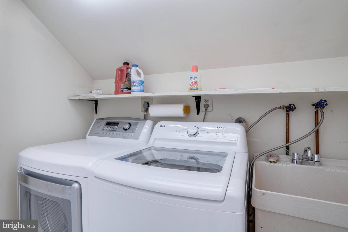 9109 PARLIAMENT DR, BURKE, Virginia 22015, 4 Bedrooms Bedrooms, ,3 BathroomsBathrooms,Residential,For sale,9109 PARLIAMENT DR,VAFX2278718 MLS # VAFX2278718 9109 PARLIAMENT DR, BURKE, Virginia 22015, 4 Bedrooms Bedrooms, ,3 BathroomsBathrooms,Residential,For sale,9109 PARLIAMENT DR,VAFX2278718 MLS # VAFX2278718