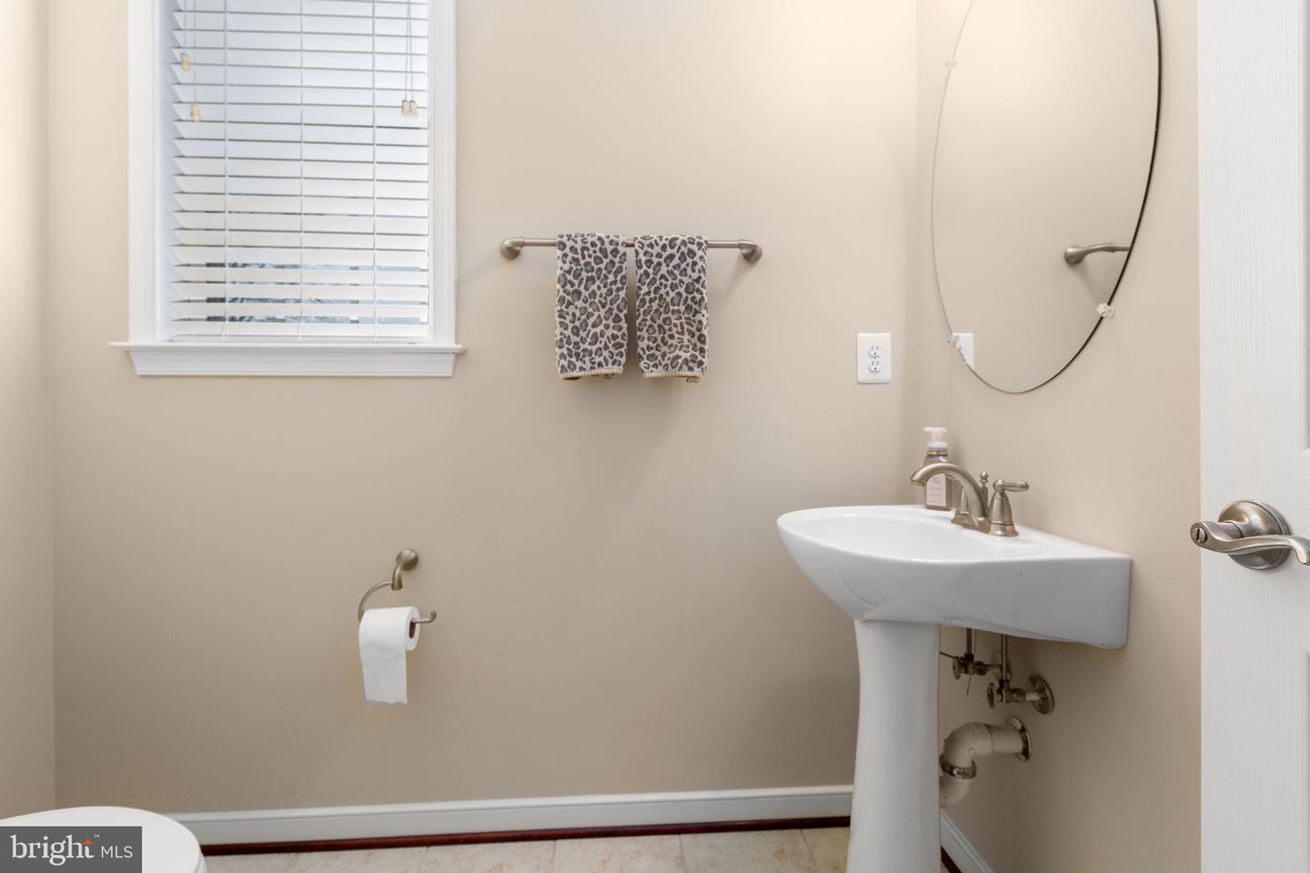 10310 LITCHFIELD DR, SPOTSYLVANIA, Virginia 22553, 5 Bedrooms Bedrooms, ,3 BathroomsBathrooms,Residential,For sale,10310 LITCHFIELD DR,VASP2037918 MLS # VASP2037918 10310 LITCHFIELD DR, SPOTSYLVANIA, Virginia 22553, 5 Bedrooms Bedrooms, ,3 BathroomsBathrooms,Residential,For sale,10310 LITCHFIELD DR,VASP2037918 MLS # VASP2037918