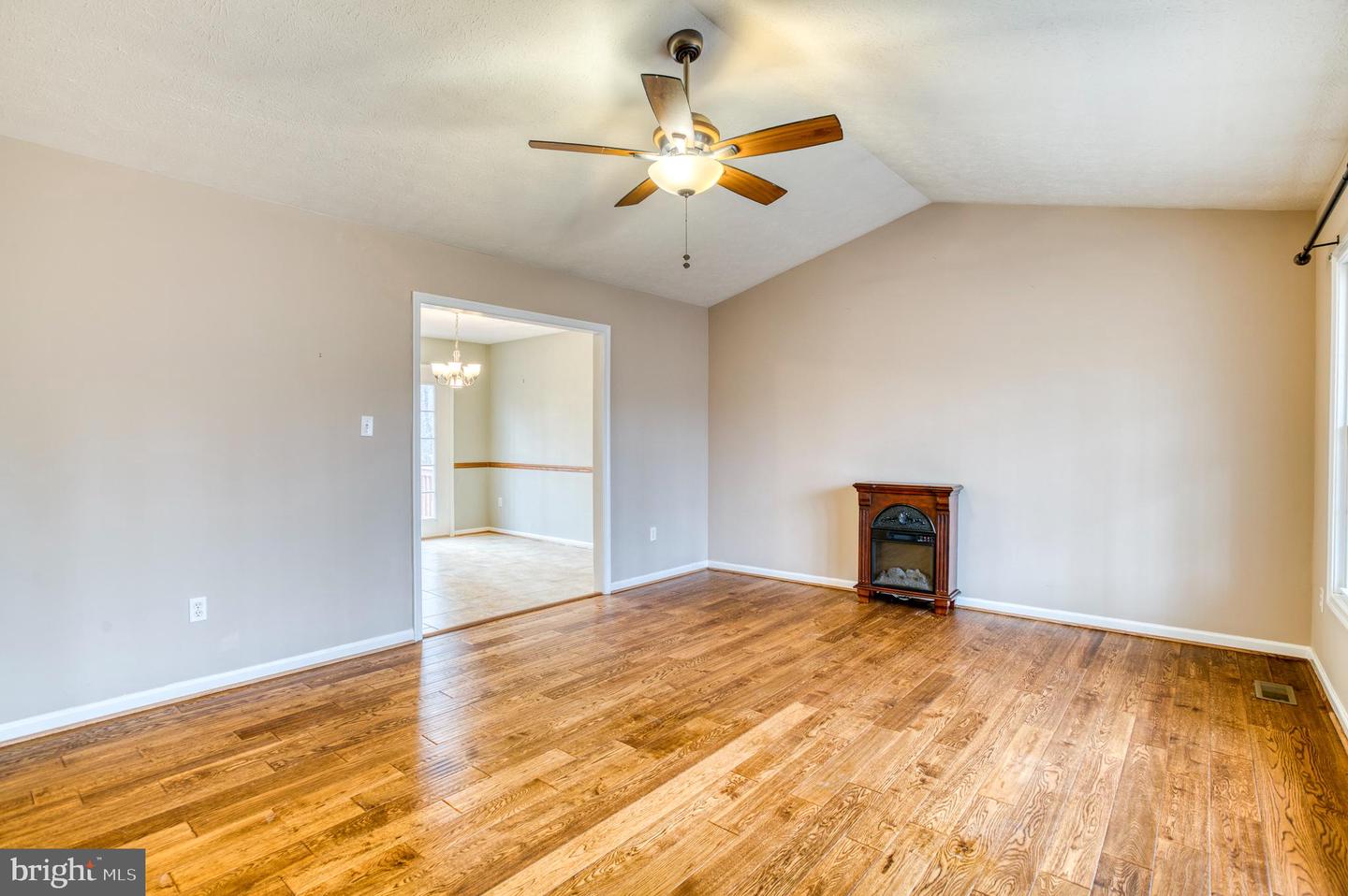 24552 ELEYS FORD RD, LIGNUM, Virginia 22726, 3 Bedrooms Bedrooms, ,2 BathroomsBathrooms,Residential,For sale,24552 ELEYS FORD RD,VACU2012196 MLS # VACU2012196 24552 ELEYS FORD RD, LIGNUM, Virginia 22726, 3 Bedrooms Bedrooms, ,2 BathroomsBathrooms,Residential,For sale,24552 ELEYS FORD RD,VACU2012196 MLS # VACU2012196