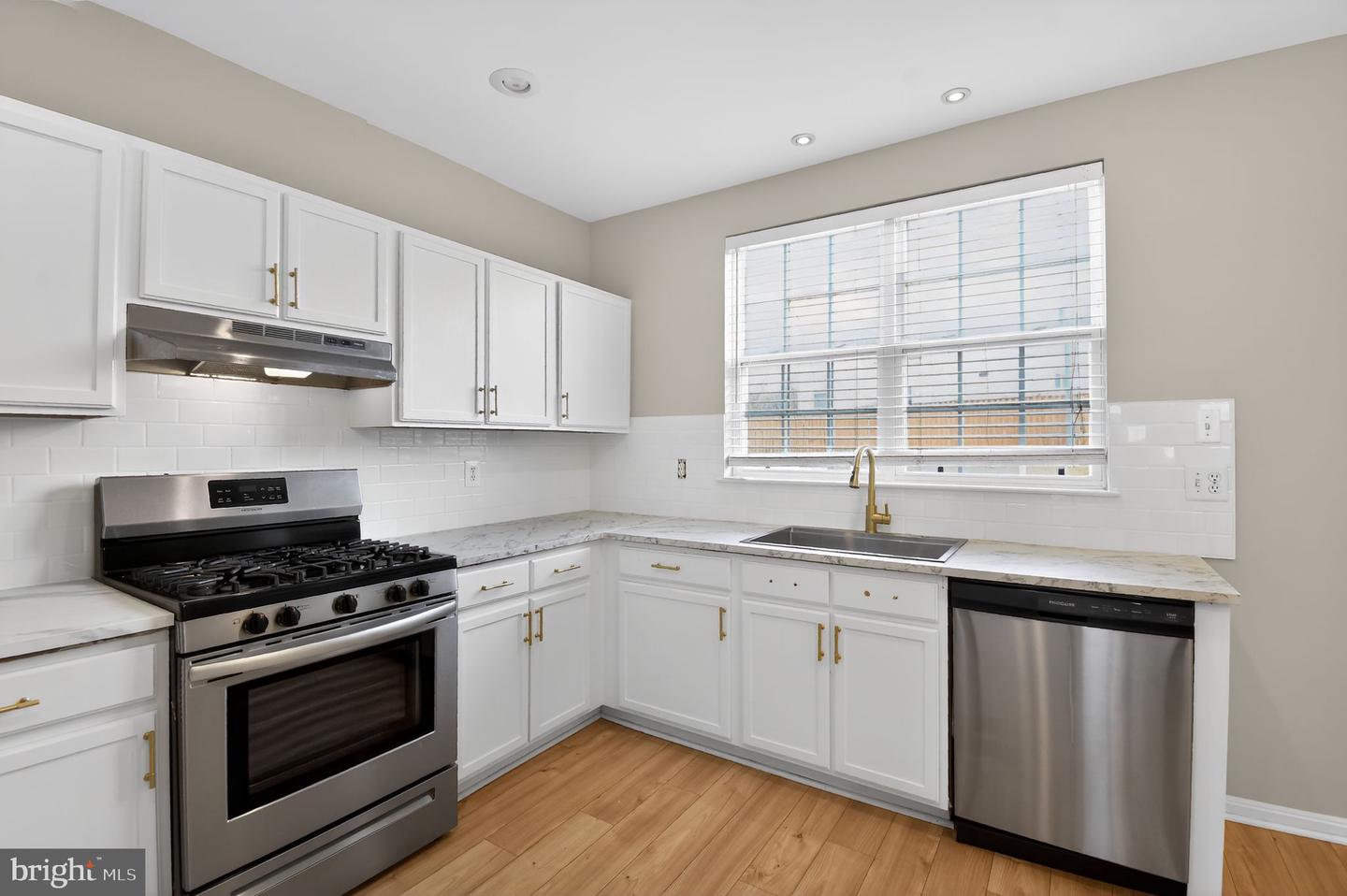 1837 FREDERICK DOUGLASS PL SE, WASHINGTON, District Of Columbia 20020, 3 Bedrooms Bedrooms, ,3 BathroomsBathrooms,Residential,For sale,1837 FREDERICK DOUGLASS PL SE,DCDC2234290 MLS # DCDC2234290