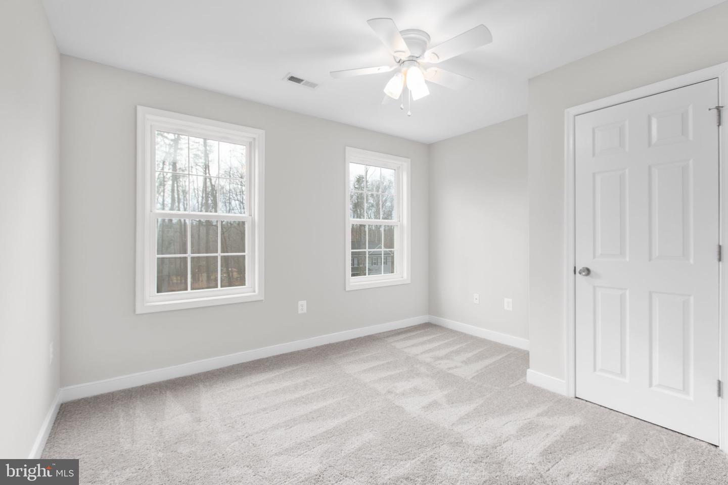 11803 WILDERNESS PARK DR, SPOTSYLVANIA, Virginia 22551, 3 Bedrooms Bedrooms, ,2 BathroomsBathrooms,Residential,For sale,11803 WILDERNESS PARK DR,VASP2038092 MLS # VASP2038092