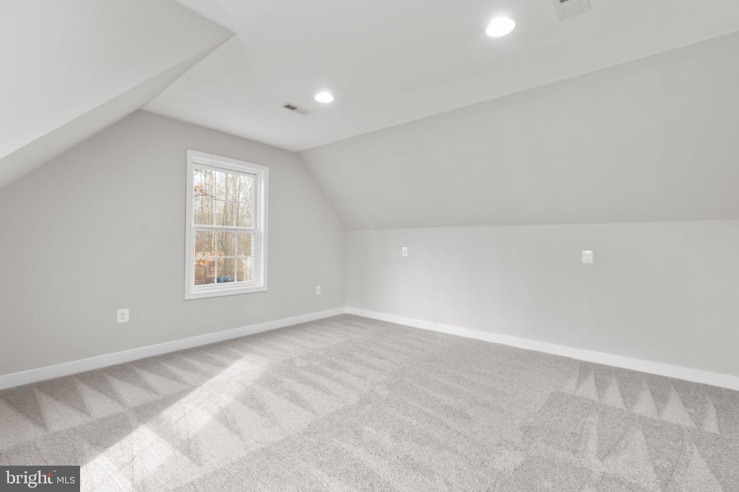 11803 WILDERNESS PARK DR, SPOTSYLVANIA, Virginia 22551, 3 Bedrooms Bedrooms, ,2 BathroomsBathrooms,Residential,For sale,11803 WILDERNESS PARK DR,VASP2038092 MLS # VASP2038092