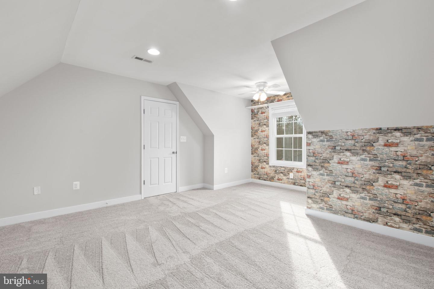 11803 WILDERNESS PARK DR, SPOTSYLVANIA, Virginia 22551, 3 Bedrooms Bedrooms, ,2 BathroomsBathrooms,Residential,For sale,11803 WILDERNESS PARK DR,VASP2038092 MLS # VASP2038092