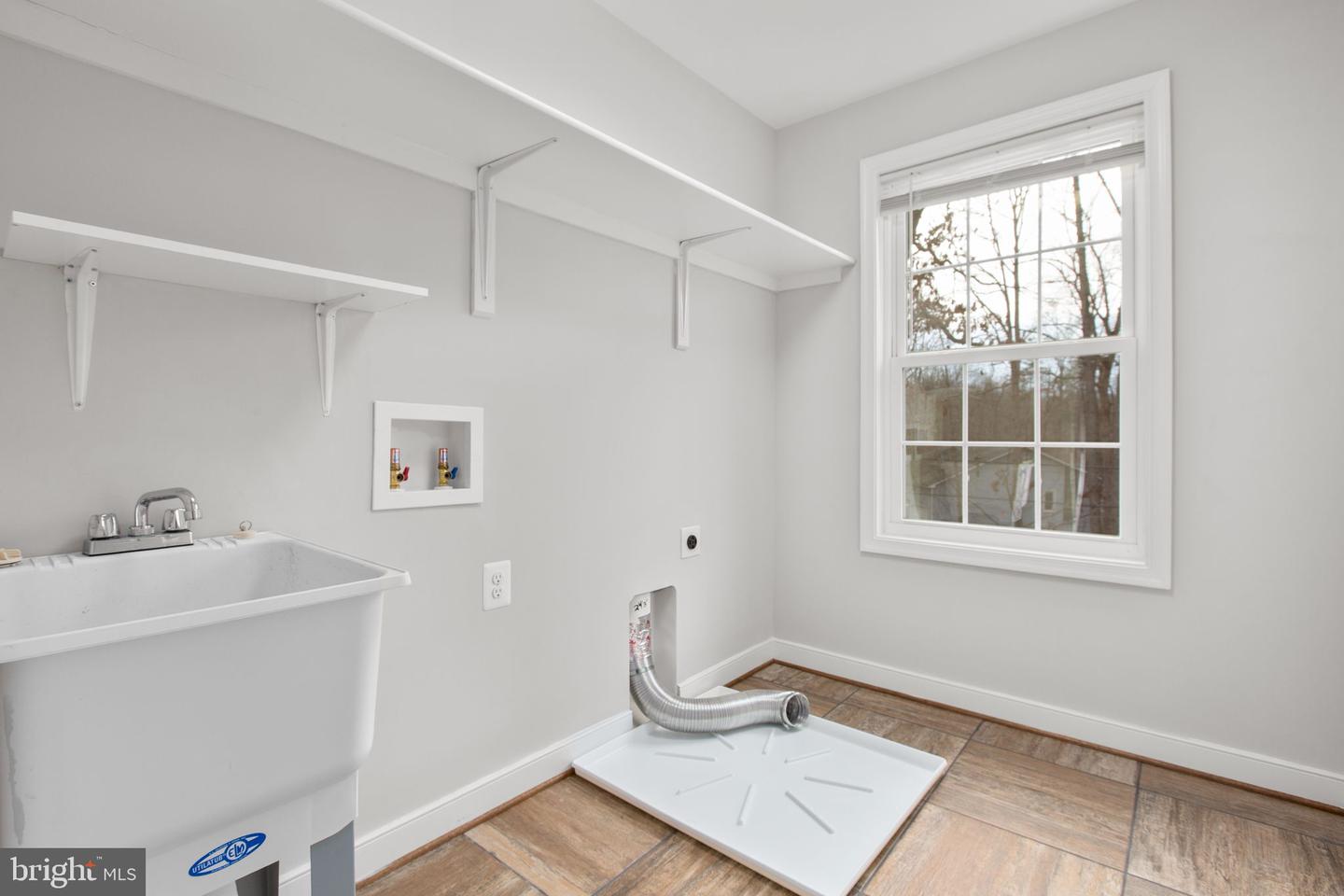 11803 WILDERNESS PARK DR, SPOTSYLVANIA, Virginia 22551, 3 Bedrooms Bedrooms, ,2 BathroomsBathrooms,Residential,For sale,11803 WILDERNESS PARK DR,VASP2038092 MLS # VASP2038092