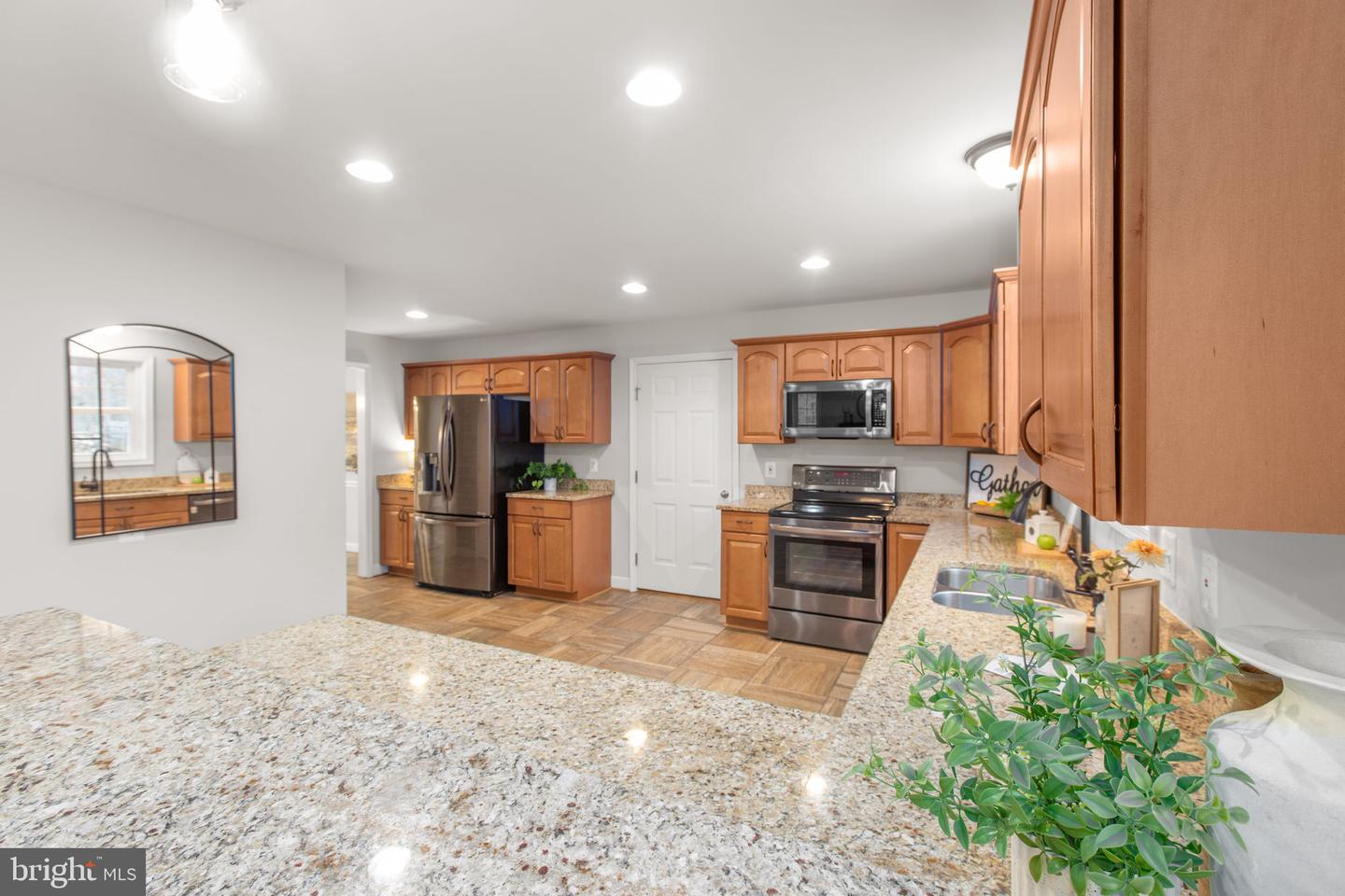 11803 WILDERNESS PARK DR, SPOTSYLVANIA, Virginia 22551, 3 Bedrooms Bedrooms, ,2 BathroomsBathrooms,Residential,For sale,11803 WILDERNESS PARK DR,VASP2038092 MLS # VASP2038092