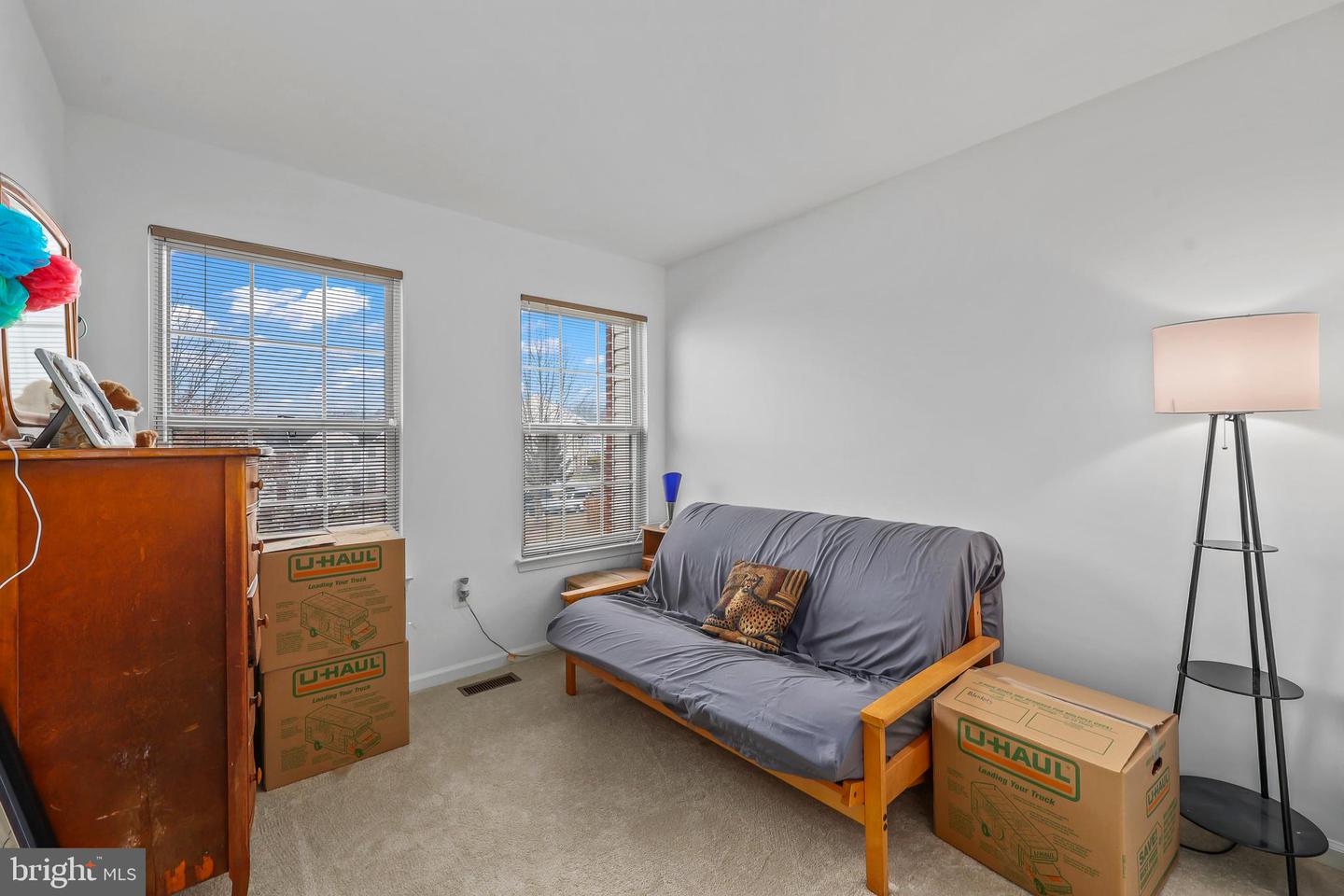 6428 WARREN POINT CT, ALEXANDRIA, Virginia 22315, 3 Bedrooms Bedrooms, ,1 BathroomBathrooms,Residential,For sale,6428 WARREN POINT CT,VAFX2282494 MLS # VAFX2282494