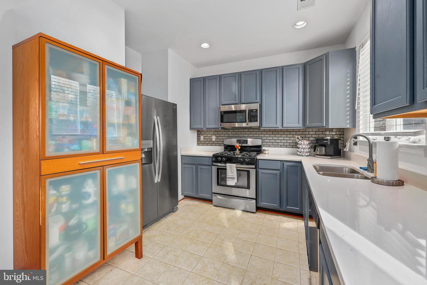 6428 WARREN POINT CT, ALEXANDRIA, Virginia 22315, 3 Bedrooms Bedrooms, ,1 BathroomBathrooms,Residential,For sale,6428 WARREN POINT CT,VAFX2282494 MLS # VAFX2282494