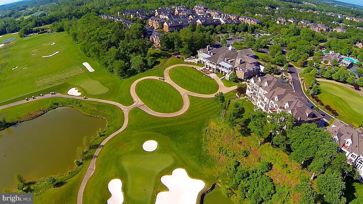 43312 CRYSTAL LAKE ST, LEESBURG, Virginia 20176, 5 Bedrooms Bedrooms, ,4 BathroomsBathrooms,Residential,For sale,43312 CRYSTAL LAKE ST,VALO2112340 MLS # VALO2112340