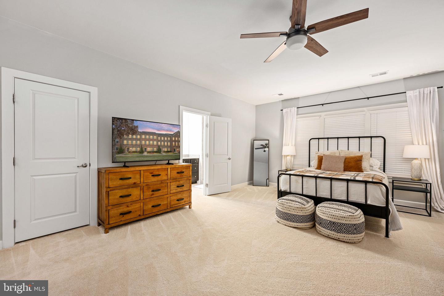 13742 SENEA DR, GAINESVILLE, Virginia 20155, 4 Bedrooms Bedrooms, ,3 BathroomsBathrooms,Residential,For sale,13742 SENEA DR,VAPW2109136 MLS # VAPW2109136