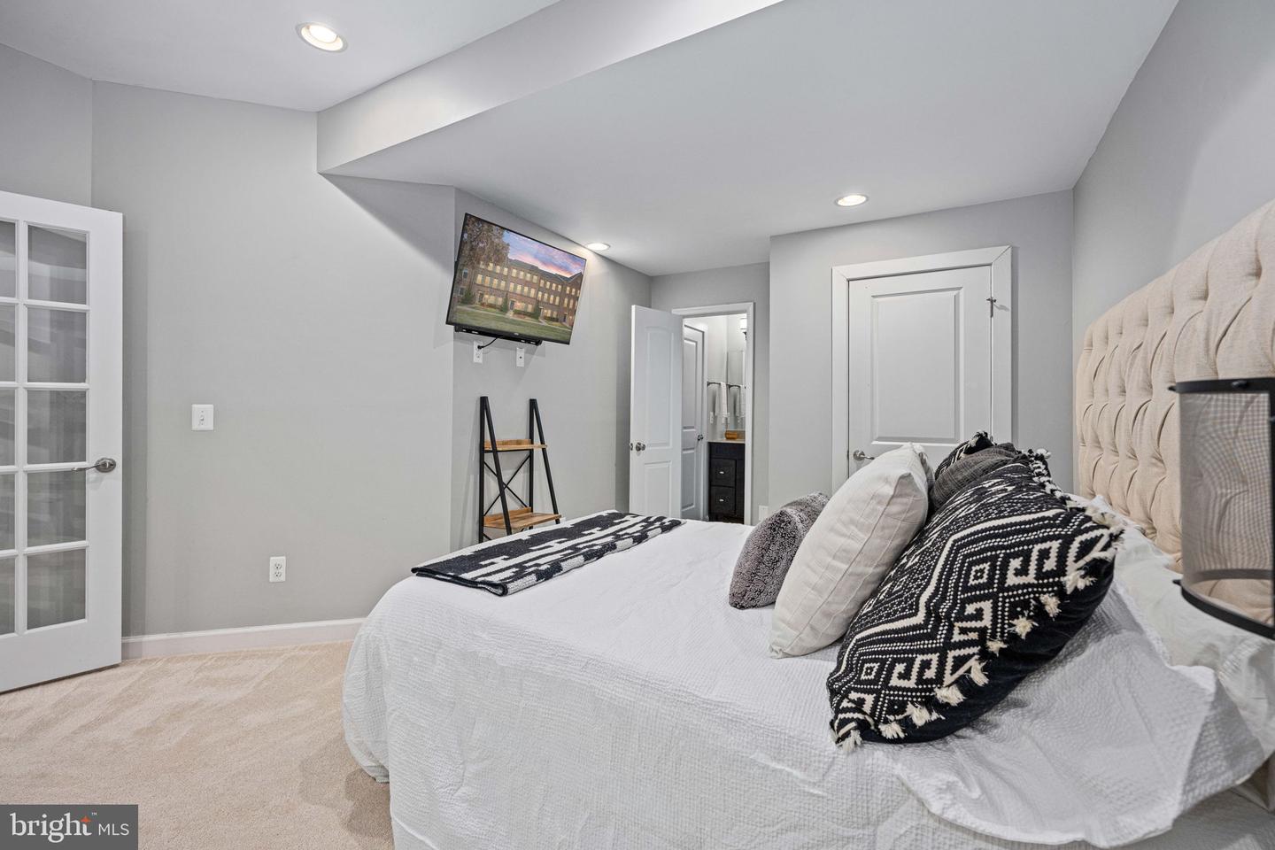 13742 SENEA DR, GAINESVILLE, Virginia 20155, 4 Bedrooms Bedrooms, ,3 BathroomsBathrooms,Residential,For sale,13742 SENEA DR,VAPW2109136 MLS # VAPW2109136