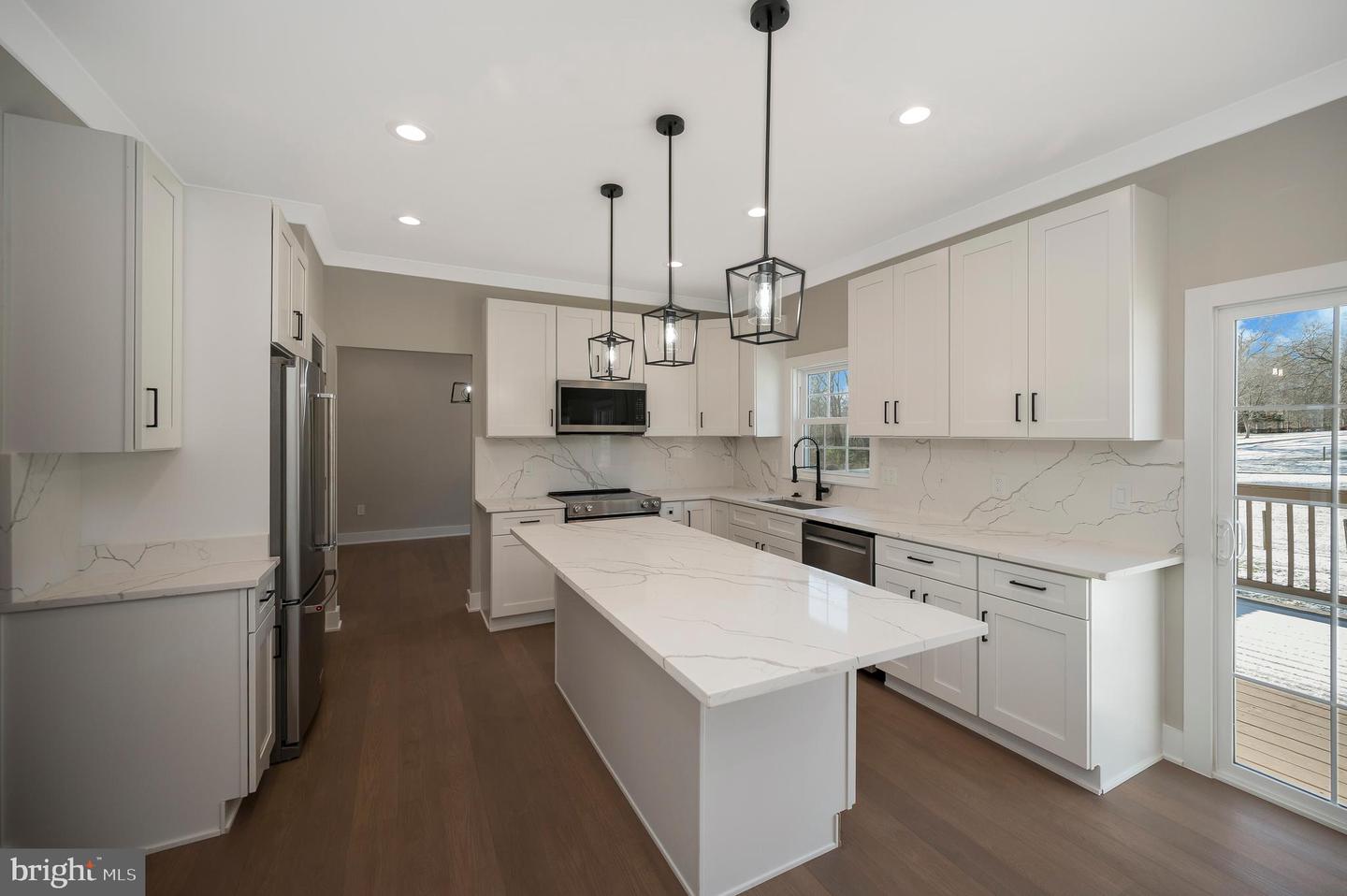 22 ROCK HILL CHURCH RD, STAFFORD, Virginia 22556, 5 Bedrooms Bedrooms, ,3 BathroomsBathrooms,Residential,For sale,22 ROCK HILL CHURCH RD,VAST2044754 MLS # VAST2044754