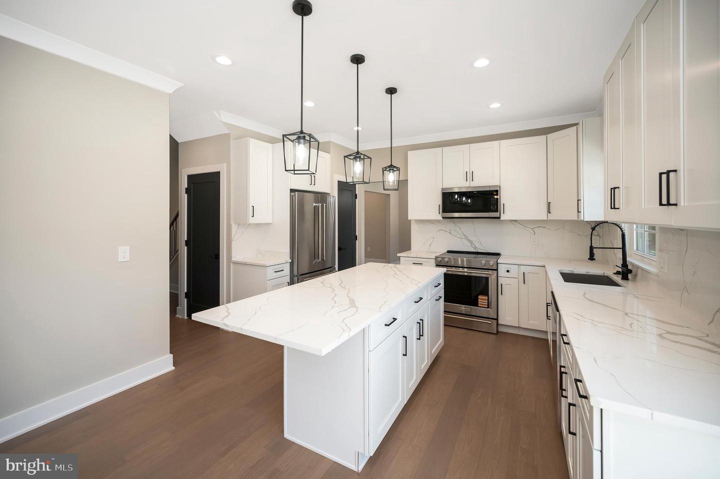 22 ROCK HILL CHURCH RD, STAFFORD, Virginia 22556, 5 Bedrooms Bedrooms, ,3 BathroomsBathrooms,Residential,For sale,22 ROCK HILL CHURCH RD,VAST2044754 MLS # VAST2044754