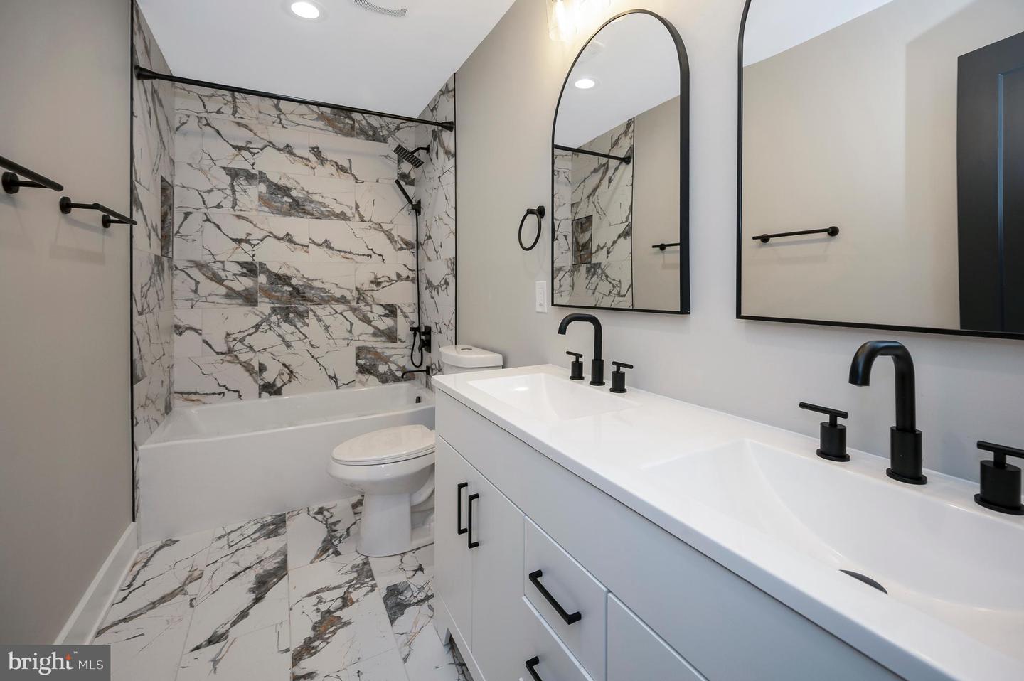 22 ROCK HILL CHURCH RD, STAFFORD, Virginia 22556, 5 Bedrooms Bedrooms, ,3 BathroomsBathrooms,Residential,For sale,22 ROCK HILL CHURCH RD,VAST2044754 MLS # VAST2044754