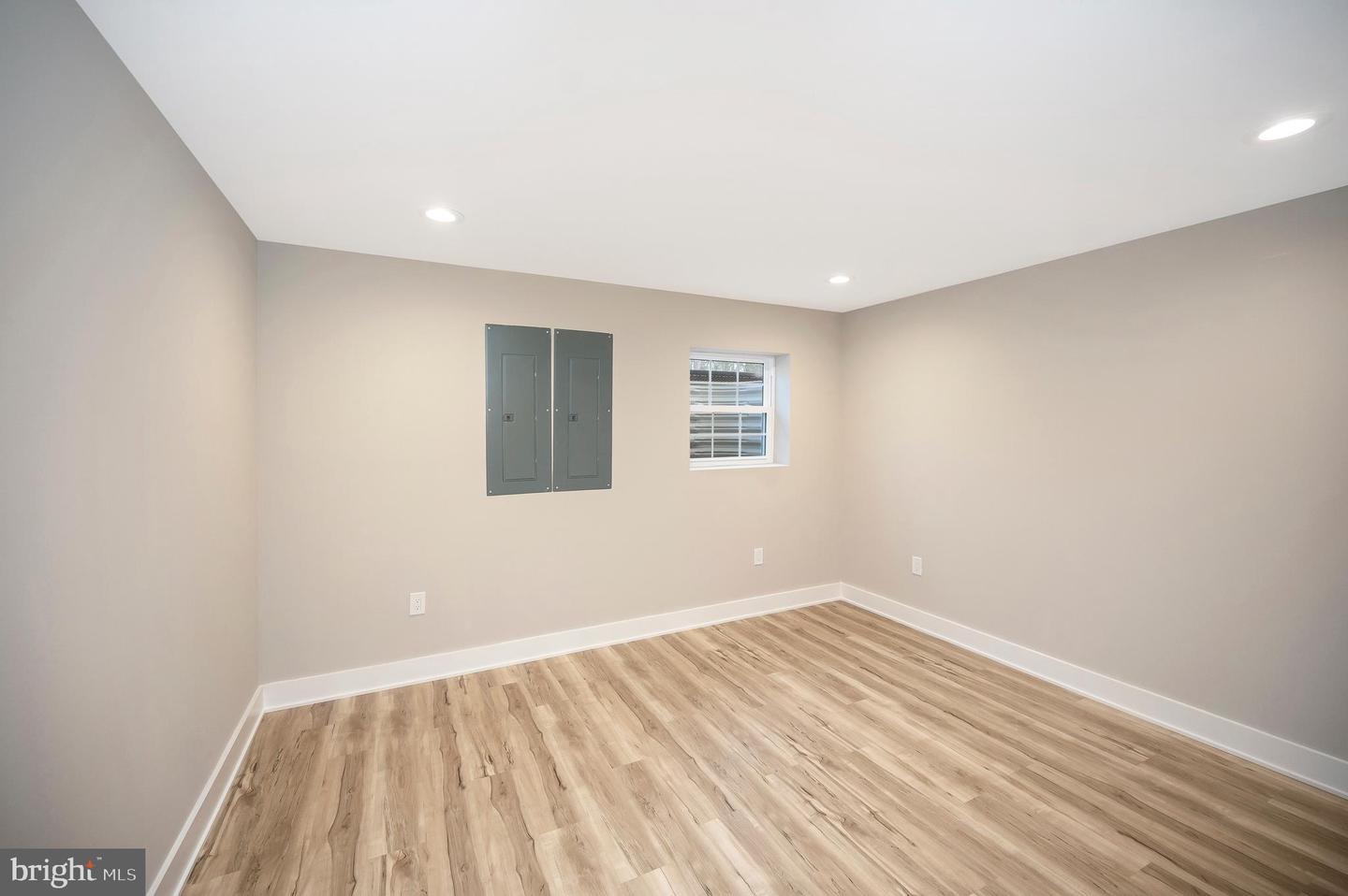 22 ROCK HILL CHURCH RD, STAFFORD, Virginia 22556, 5 Bedrooms Bedrooms, ,3 BathroomsBathrooms,Residential,For sale,22 ROCK HILL CHURCH RD,VAST2044754 MLS # VAST2044754