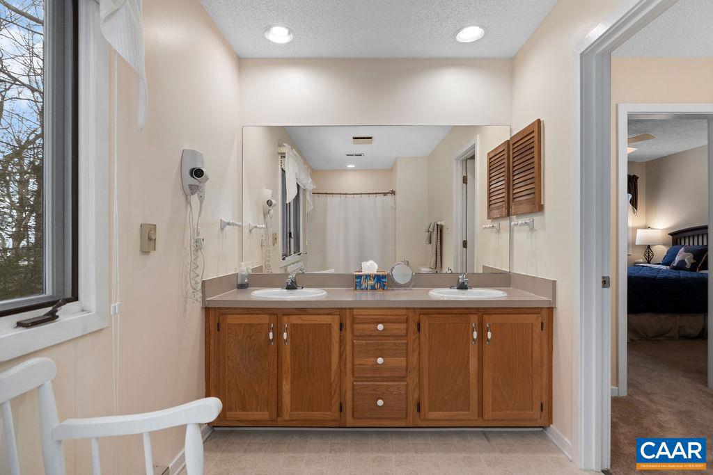 18 TRILLIUM CLOSE, WINTERGREEN, Virginia 22967, 2 Bedrooms Bedrooms, ,2 BathroomsBathrooms,Residential,For sale,18 TRILLIUM CLOSE,671893 MLS # 671893