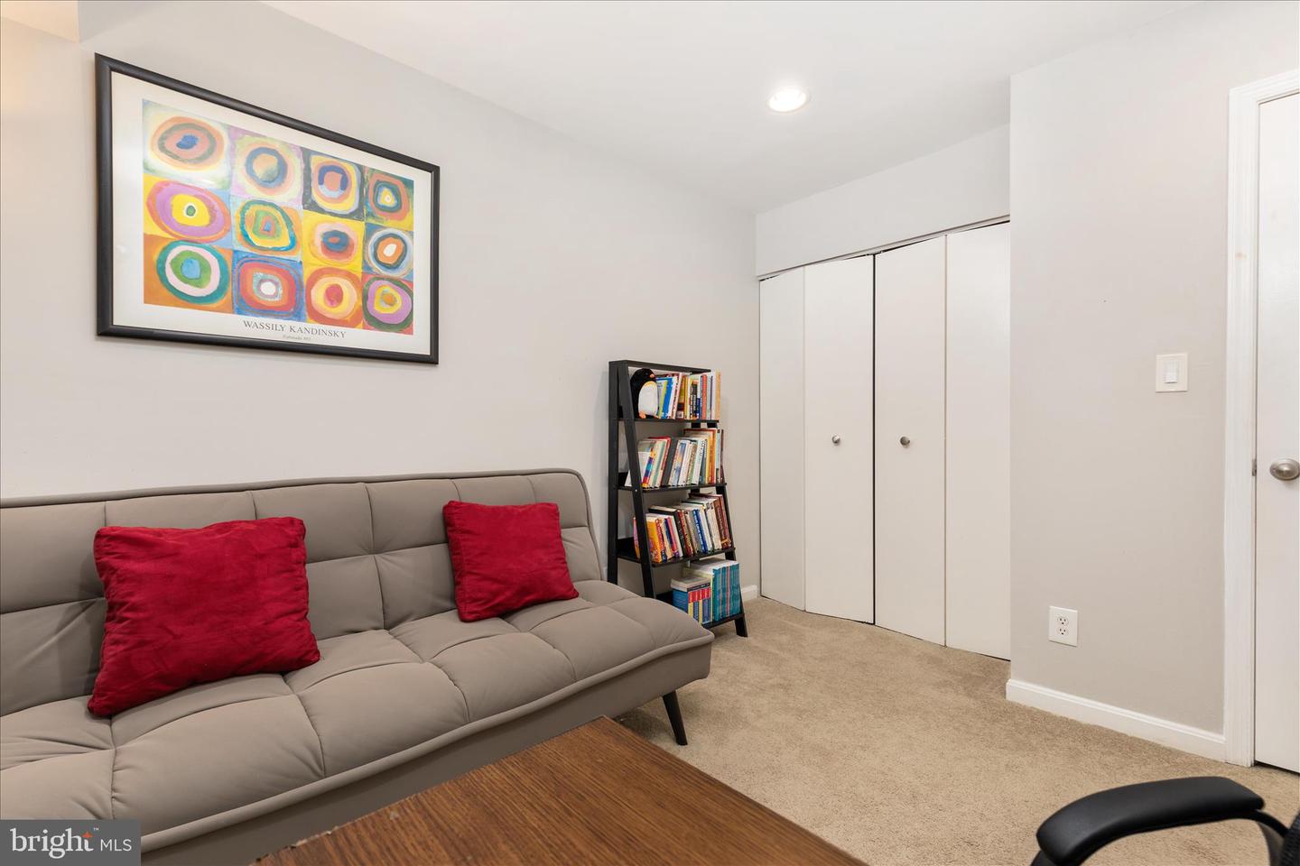 5833 COVE LANDING RD #304, BURKE, Virginia 22015, 2 Bedrooms Bedrooms, ,2 BathroomsBathrooms,Residential,For sale,5833 COVE LANDING RD #304,VAFX2282748 MLS # VAFX2282748 5833 COVE LANDING RD #304, BURKE, Virginia 22015, 2 Bedrooms Bedrooms, ,2 BathroomsBathrooms,Residential,For sale,5833 COVE LANDING RD #304,VAFX2282748 MLS # VAFX2282748