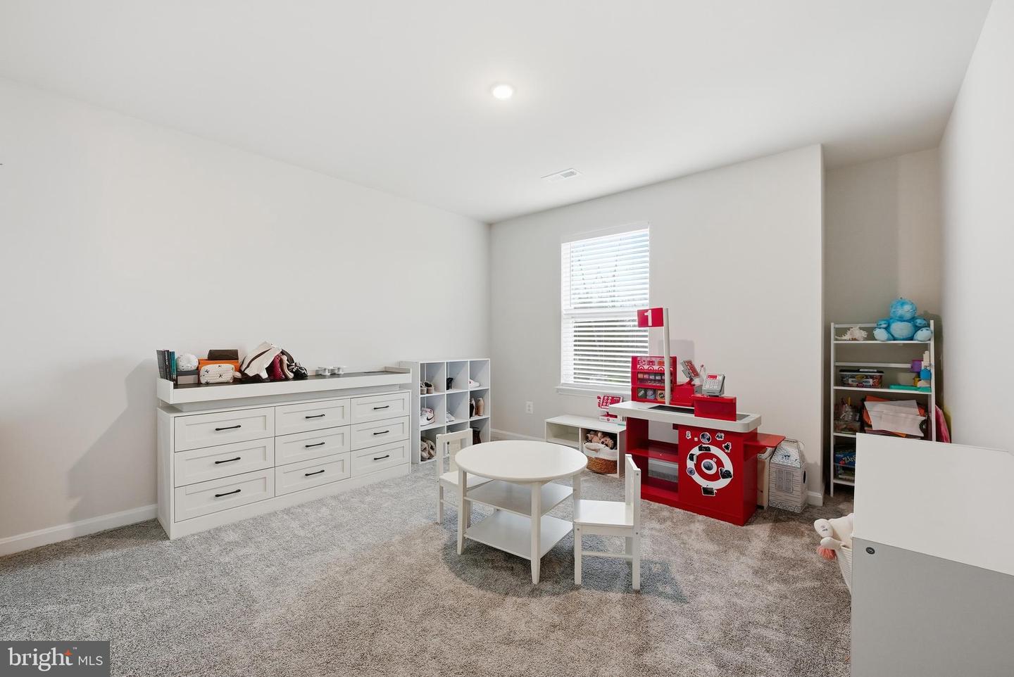 8317 SUNSET DR, MANASSAS, Virginia 20110, 4 Bedrooms Bedrooms, ,4 BathroomsBathrooms,Residential,For sale,8317 SUNSET DR,VAPW2109266 MLS # VAPW2109266