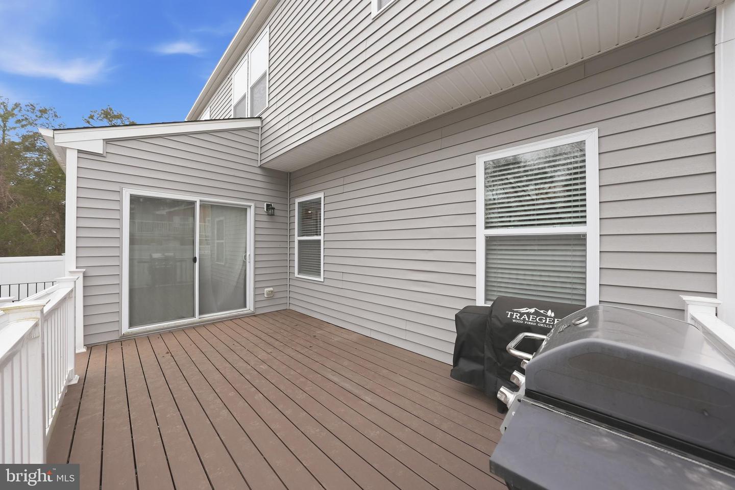 8317 SUNSET DR, MANASSAS, Virginia 20110, 4 Bedrooms Bedrooms, ,4 BathroomsBathrooms,Residential,For sale,8317 SUNSET DR,VAPW2109266 MLS # VAPW2109266