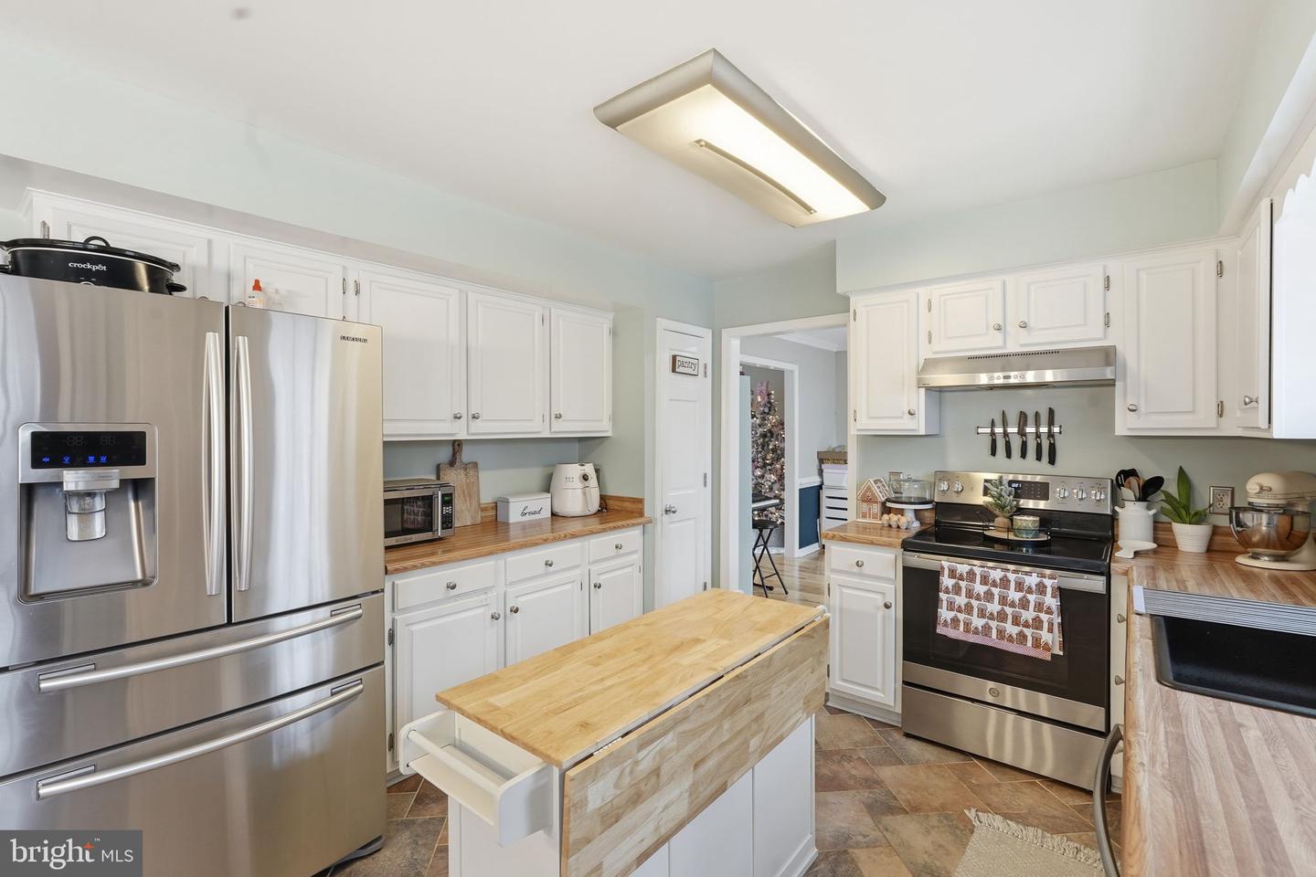 2076 AQUIA DR, STAFFORD, Virginia 22554, 3 Bedrooms Bedrooms, ,2 BathroomsBathrooms,Residential,For sale,2076 AQUIA DR,VAST2044772 MLS # VAST2044772 2076 AQUIA DR, STAFFORD, Virginia 22554, 3 Bedrooms Bedrooms, ,2 BathroomsBathrooms,Residential,For sale,2076 AQUIA DR,VAST2044772 MLS # VAST2044772