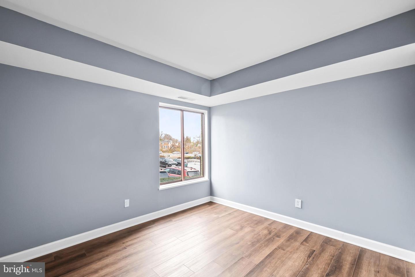 6001 ARLINGTON BLVD #102, FALLS CHURCH, Virginia 22044, 2 Bedrooms Bedrooms, ,2 BathroomsBathrooms,Residential,For sale,6001 ARLINGTON BLVD #102,VAFX2282802 MLS # VAFX2282802