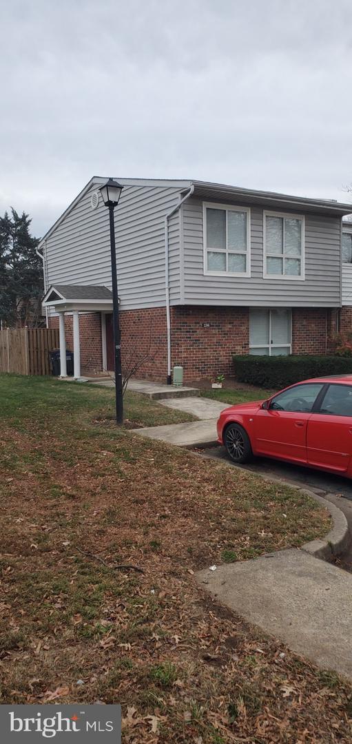 2201 GINGELL PL, HERNDON, Virginia 20170, 4 Bedrooms Bedrooms, ,1 BathroomBathrooms,Residential,For sale,2201 GINGELL PL,VAFX2282856 MLS # VAFX2282856