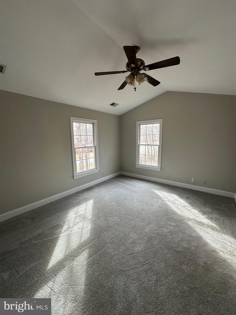 203 NOTTINGHAM RD, LOUISA, Virginia 23093, 3 Bedrooms Bedrooms, 14 Rooms Rooms,2 BathroomsBathrooms,Residential,For sale,203 NOTTINGHAM RD,VALA2009052 MLS # VALA2009052