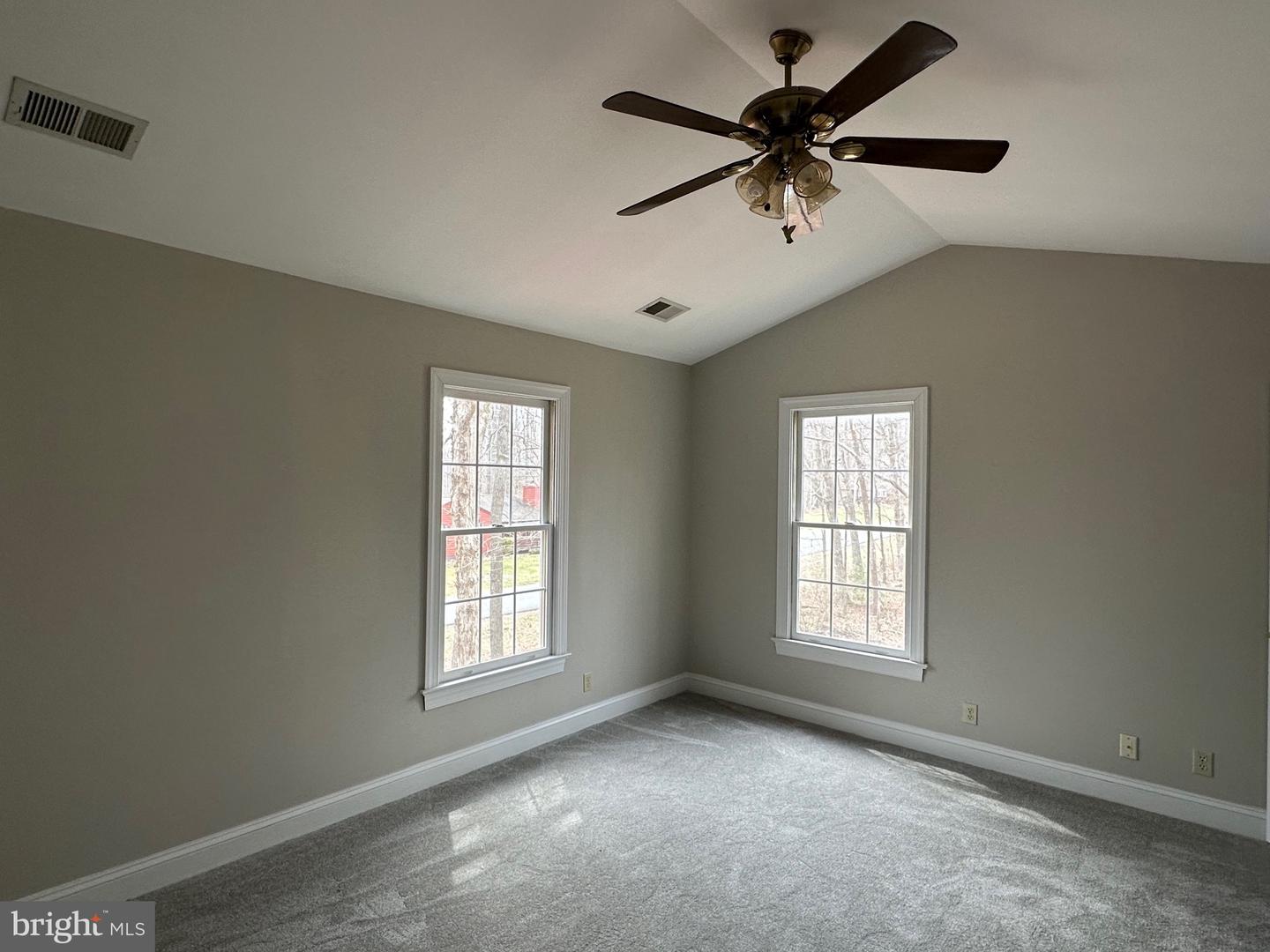 203 NOTTINGHAM RD, LOUISA, Virginia 23093, 3 Bedrooms Bedrooms, 14 Rooms Rooms,2 BathroomsBathrooms,Residential,For sale,203 NOTTINGHAM RD,VALA2009052 MLS # VALA2009052