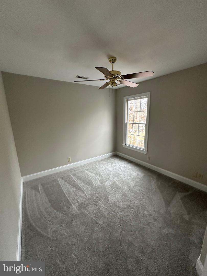 203 NOTTINGHAM RD, LOUISA, Virginia 23093, 3 Bedrooms Bedrooms, 14 Rooms Rooms,2 BathroomsBathrooms,Residential,For sale,203 NOTTINGHAM RD,VALA2009052 MLS # VALA2009052