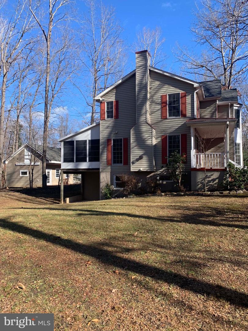 203 NOTTINGHAM RD, LOUISA, Virginia 23093, 3 Bedrooms Bedrooms, 14 Rooms Rooms,2 BathroomsBathrooms,Residential,For sale,203 NOTTINGHAM RD,VALA2009052 MLS # VALA2009052